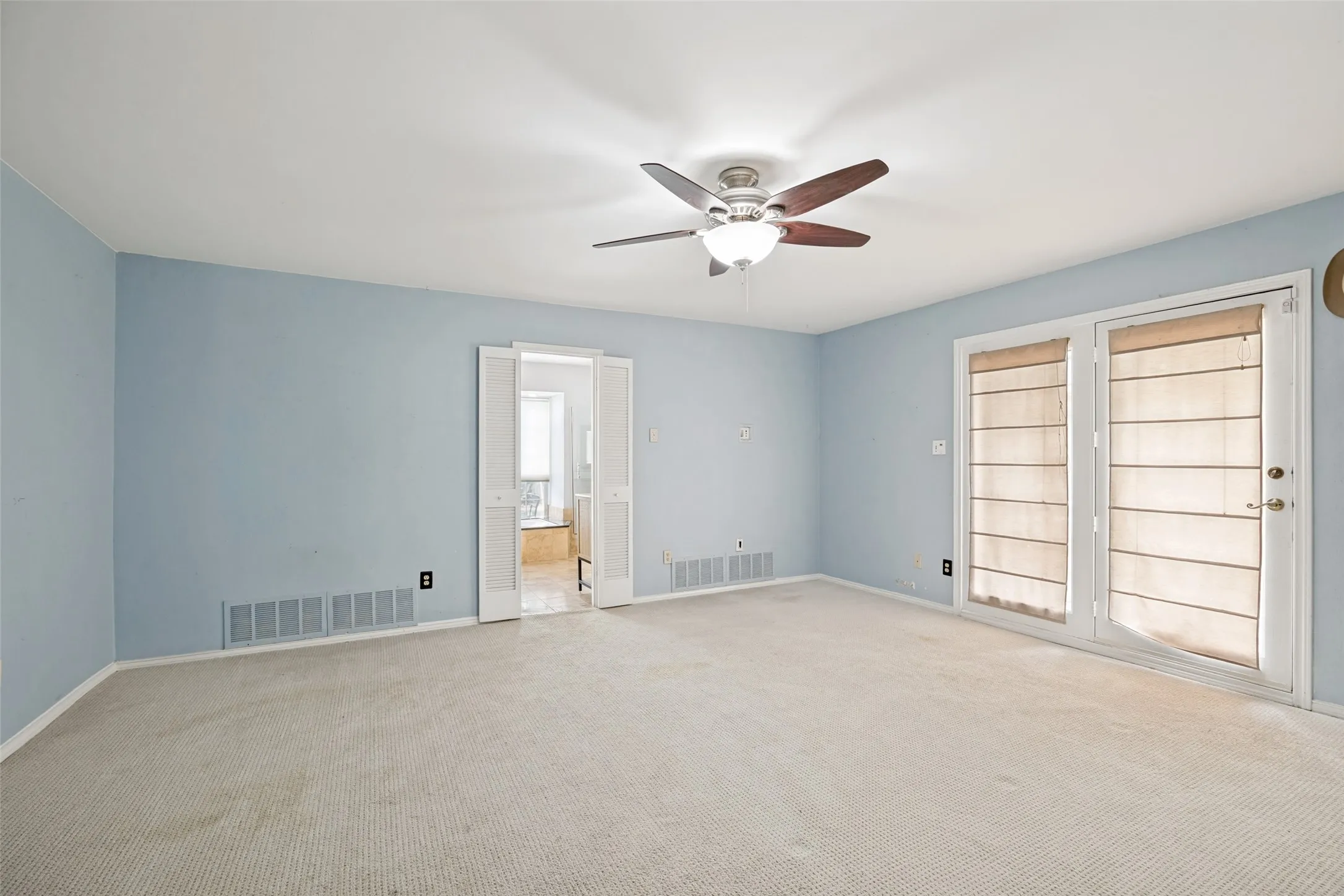 Single Family Residence For Sale in Collin County , 3329 Whiffletree Drive, Plano, Texas 75023, 4 Bedroom, 3 Bathroom, 2 Garage spaces, 3,130 Sqft, built in 1979, mls#21296755, Real Estate Agent in Plano, Homes For Sale in Collin county, Homes For Sale in Plano, Realtor in Plano Texas, Real Estate Brokerage Independent Realty Texas, Luminita Cordes Realtor