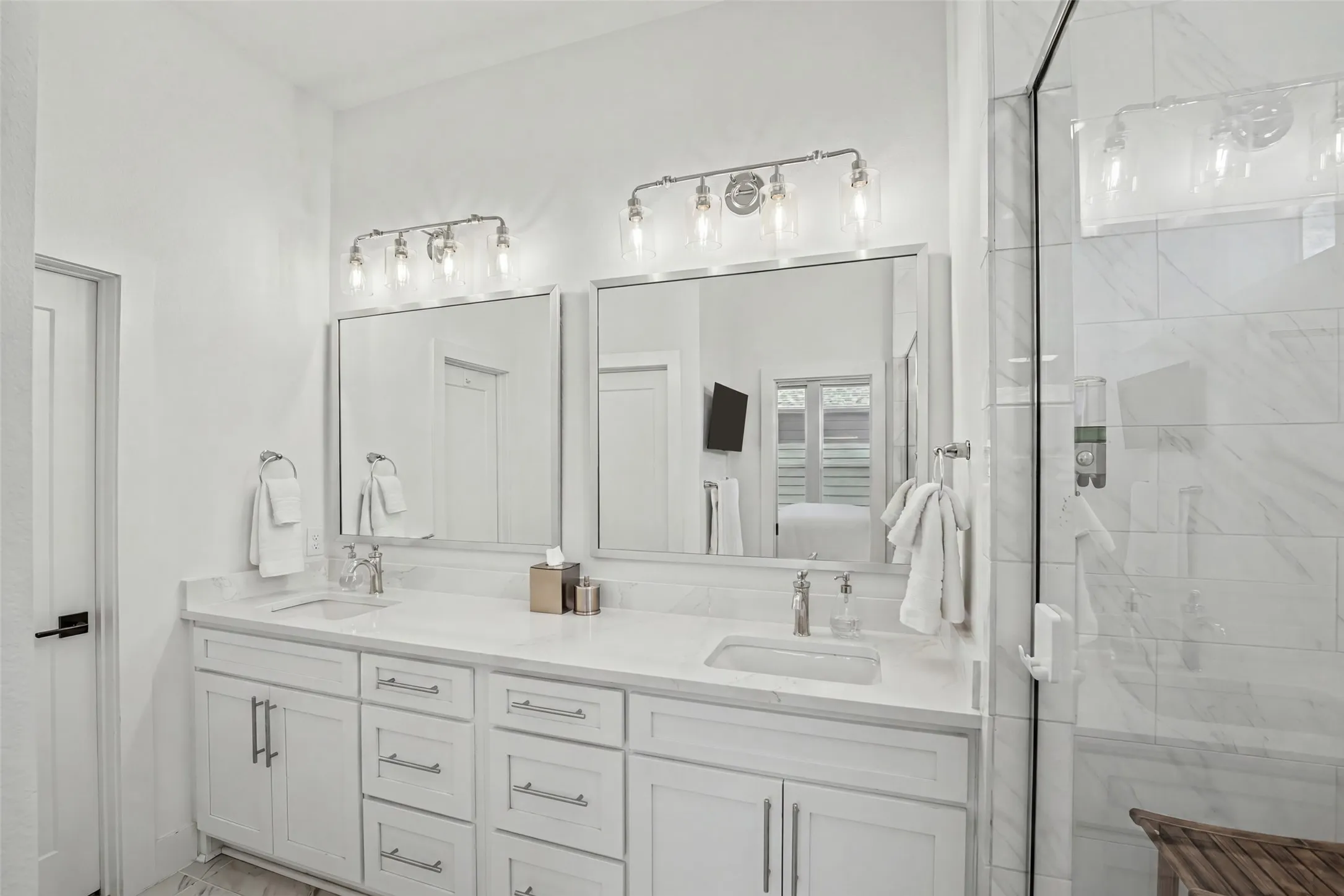 Primary Bath with Dual Sinks