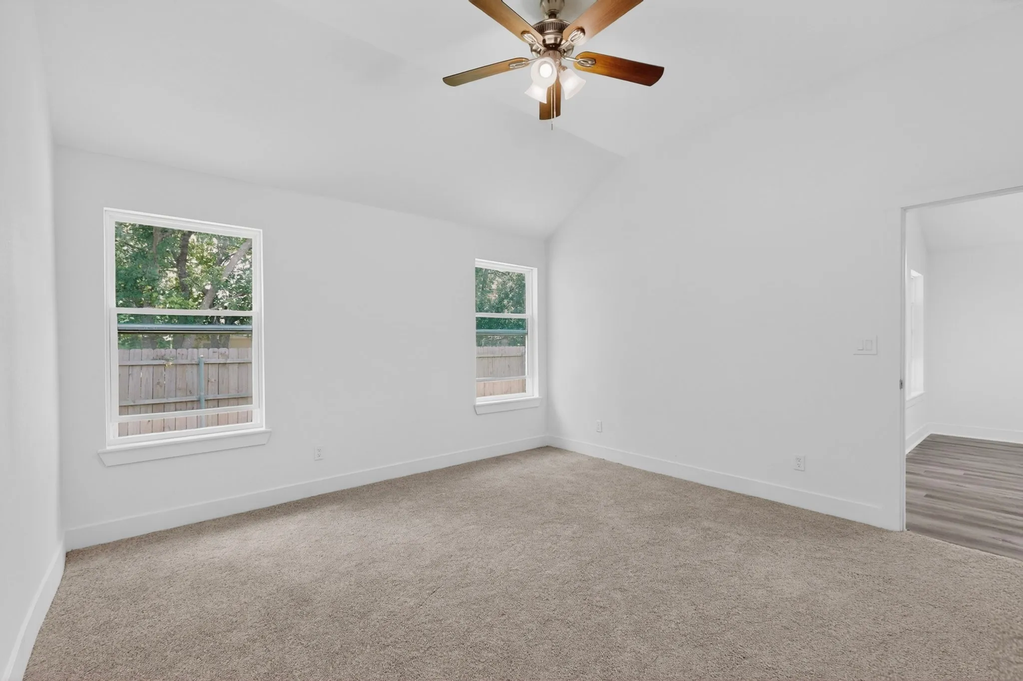 Single Family Residence For Sale in Hunt County , 3407 Pickett Street, Greenville, Texas 75401, 3 Bedroom, 3 Bathroom, 2 Garage spaces, 1,590 Sqft, built in 2022, mls#21299341, Real Estate Agent in Greenville, Homes For Sale in Hunt county, Homes For Sale in Greenville, Realtor in Greenville Texas, Real Estate Brokerage Independent Realty Texas, Luminita Cordes Realtor