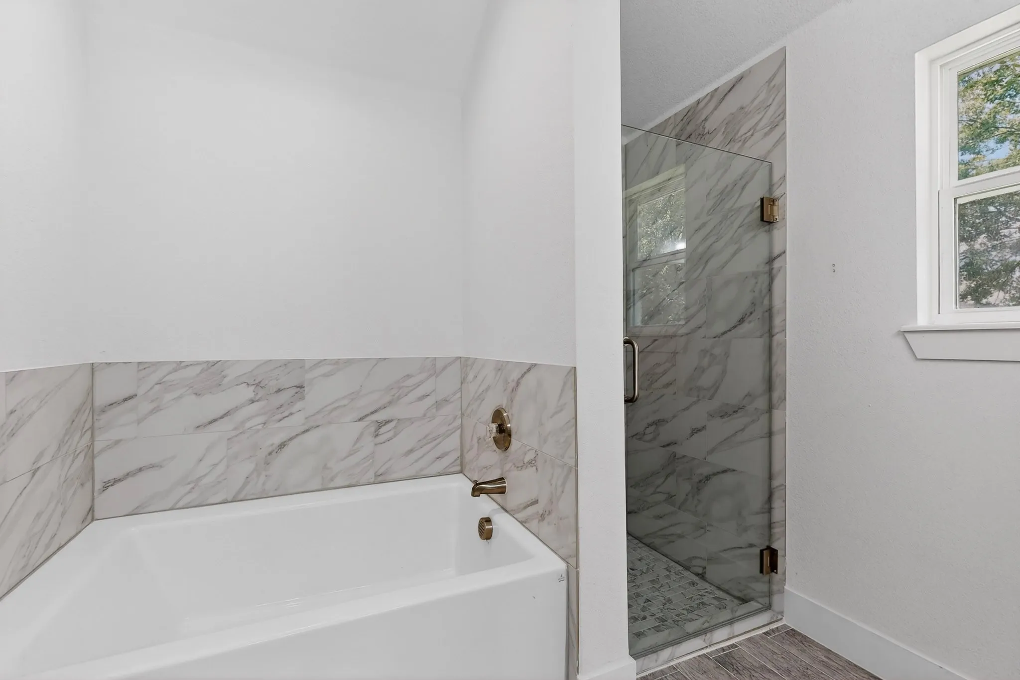 Single Family Residence For Sale in Hunt County , 3407 Pickett Street, Greenville, Texas 75401, 3 Bedroom, 3 Bathroom, 2 Garage spaces, 1,590 Sqft, built in 2022, mls#21299341, Real Estate Agent in Greenville, Homes For Sale in Hunt county, Homes For Sale in Greenville, Realtor in Greenville Texas, Real Estate Brokerage Independent Realty Texas, Luminita Cordes Realtor