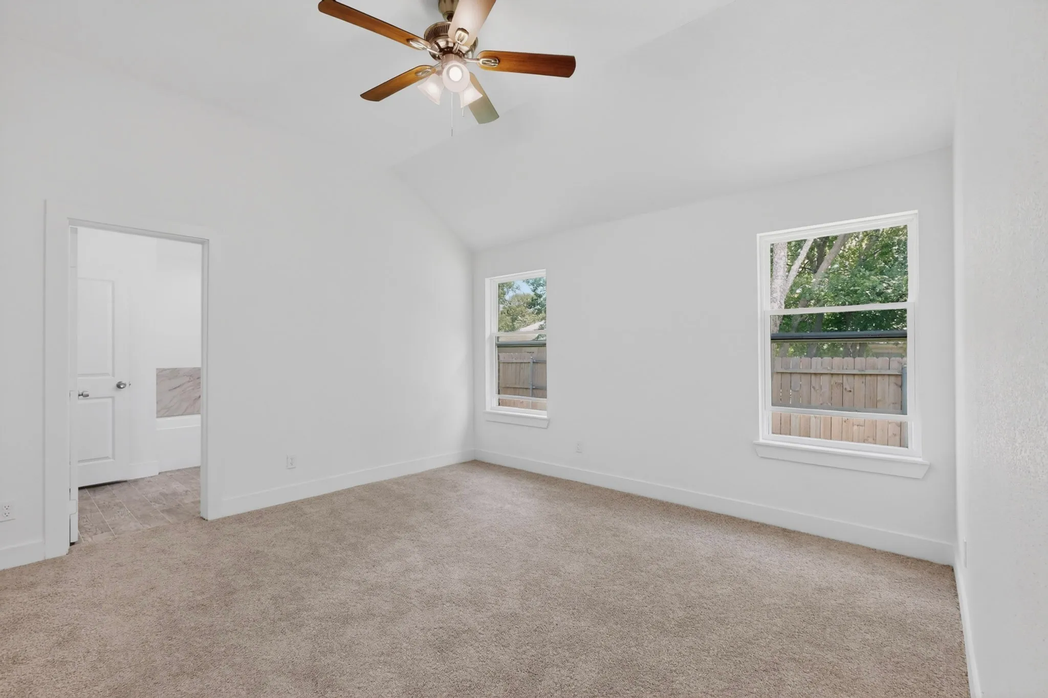 Single Family Residence For Sale in Hunt County , 3407 Pickett Street, Greenville, Texas 75401, 3 Bedroom, 3 Bathroom, 2 Garage spaces, 1,590 Sqft, built in 2022, mls#21299341, Real Estate Agent in Greenville, Homes For Sale in Hunt county, Homes For Sale in Greenville, Realtor in Greenville Texas, Real Estate Brokerage Independent Realty Texas, Luminita Cordes Realtor