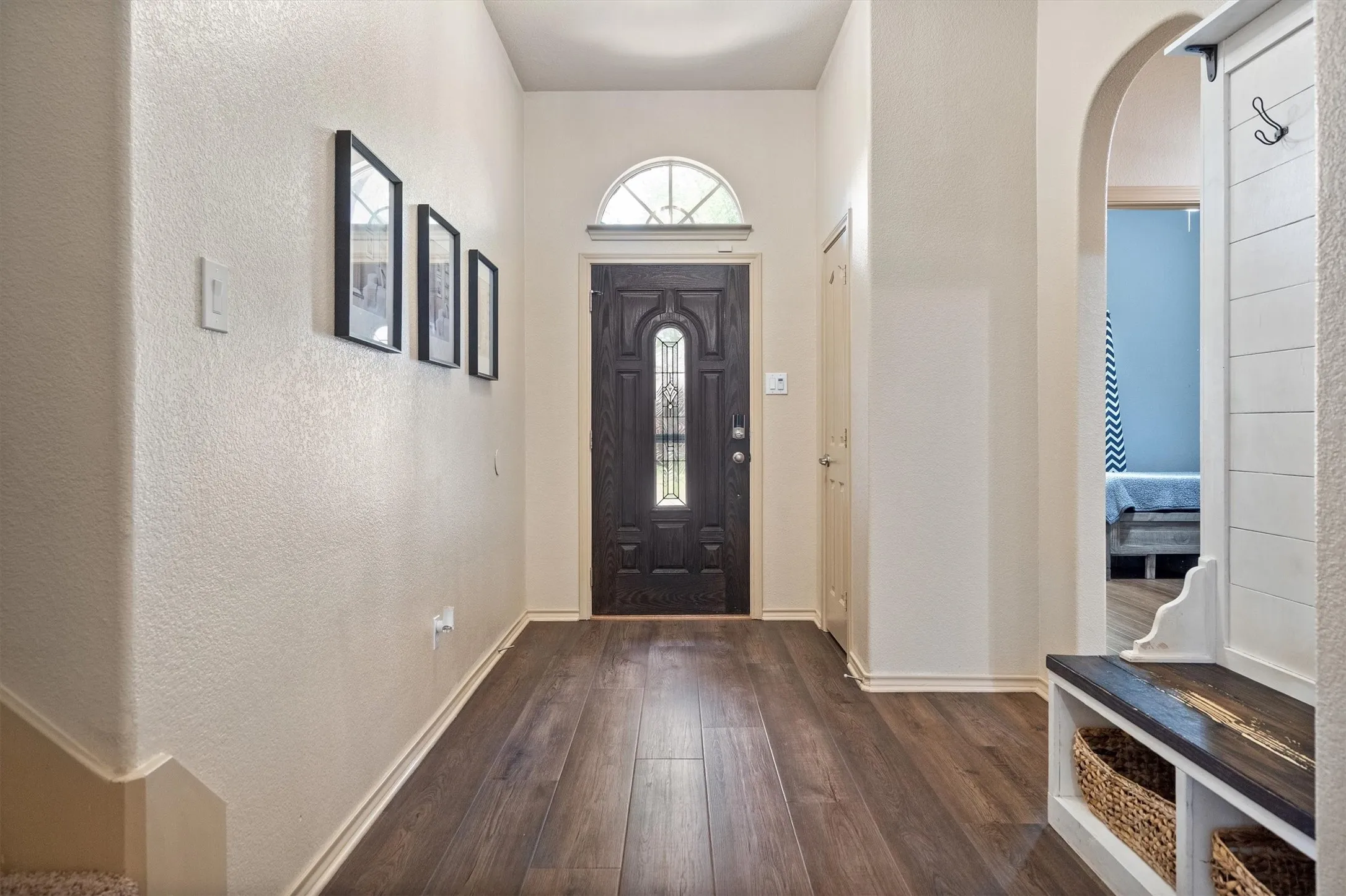 Single Family Residence For Sale in Denton County , 3305 Hornbeam Street, Denton, Texas 76226, 4 Bedroom, 3 Bathroom, 2 Garage spaces, 2,685 Sqft, built in 2009, mls#21294590, Real Estate Agent in Denton, Homes For Sale in Denton county, Homes For Sale in Denton, Realtor in Denton Texas, Real Estate Brokerage Independent Realty Texas, Luminita Cordes Realtor