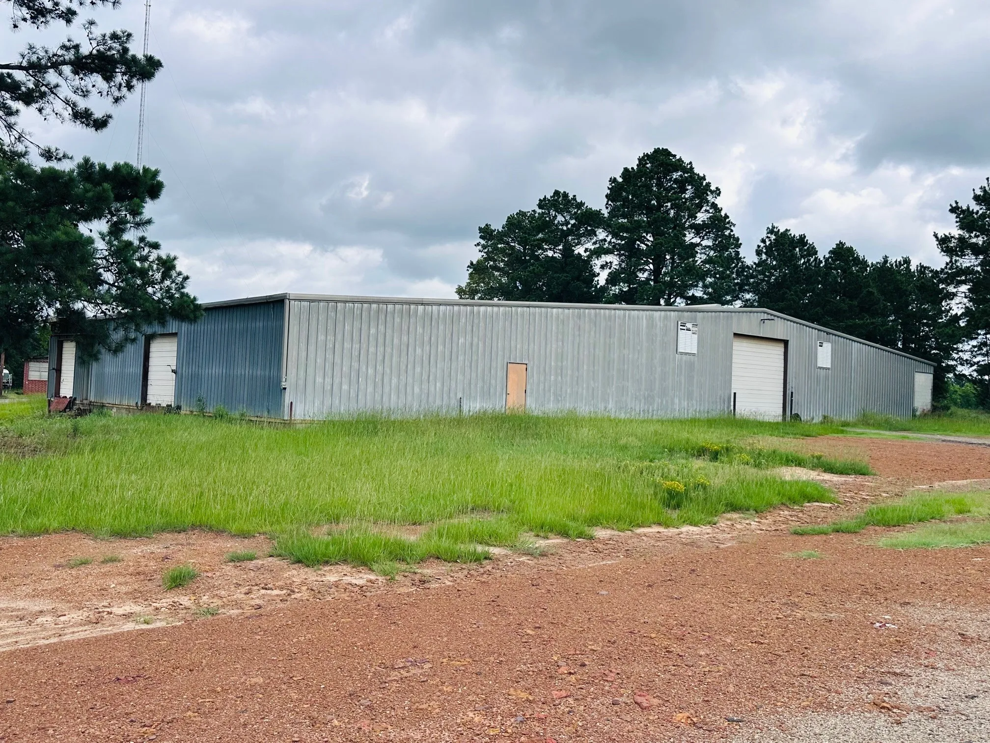 Warehouse For Sale in Morris County , 2460 N 259 Highway, Daingerfield, Texas 75638, 0, 0, Garage spaces, 0 Sqft, built in 1993, Price $595,000, mls#21298924, Real Estate Agent in Daingerfield, Homes For Sale in Morris county, Homes For Sale in Daingerfield, Realtor in Daingerfield Texas, Real Estate Brokerage Independent Realty Texas, Luminita Cordes Realtor