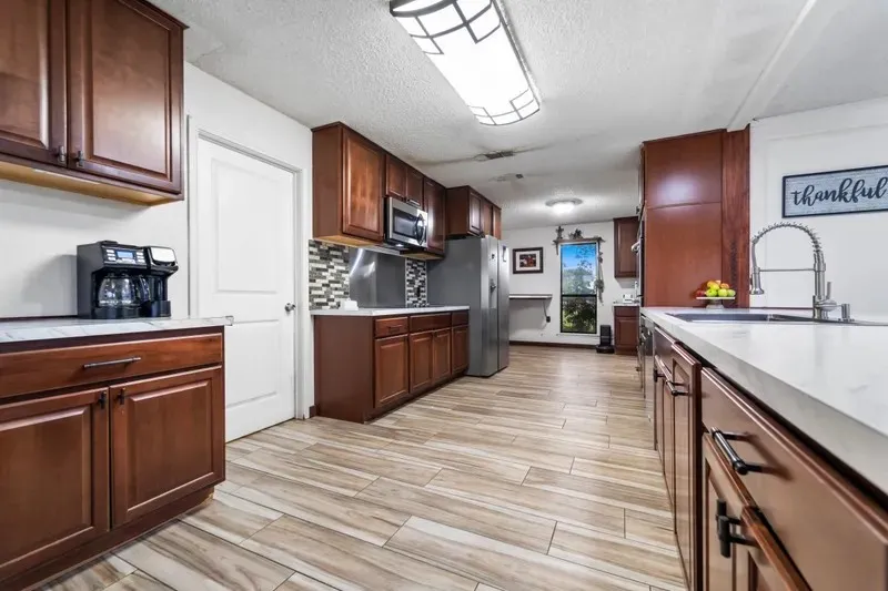 Farm For Sale in Denton County , 8085 Jackson Road, Krum, Texas 76249, 3 Bedroom, 3 Bathroom, 2 Garage spaces, 1,963 Sqft, built in 1984, mls#21292983, Real Estate Agent in Krum, Homes For Sale in Denton county, Homes For Sale in Krum, Realtor in Krum Texas, Real Estate Brokerage Independent Realty Texas, Luminita Cordes Realtor