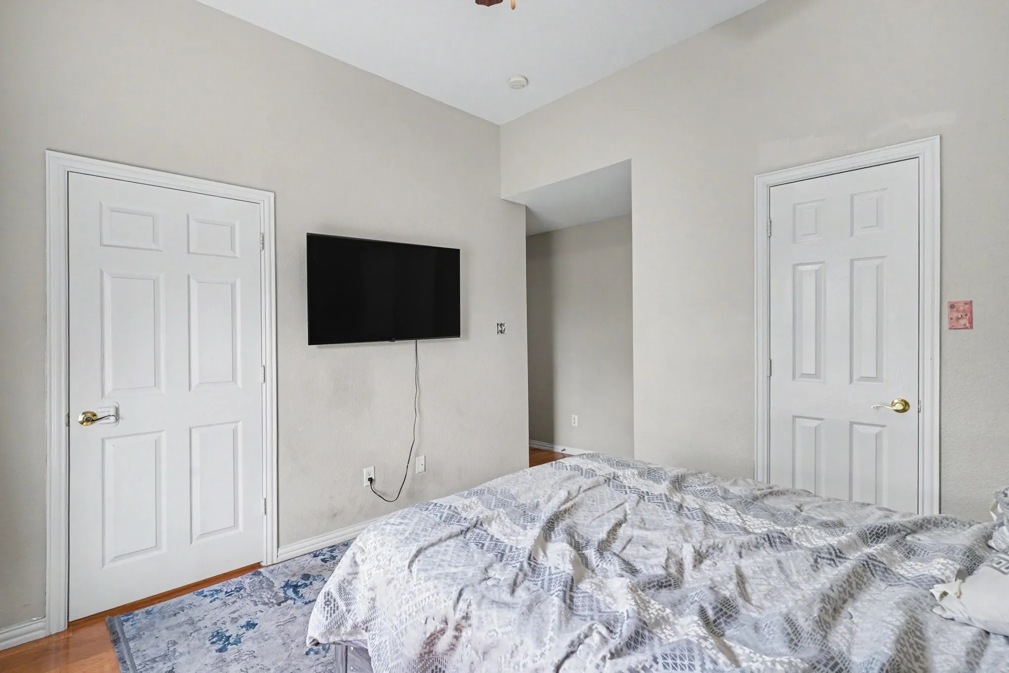 Single Family Residence For Rent in Tarrant County , 8660 Lariat Circle, Fort Worth, Texas 76244, 4 Bedroom, 4 Bathroom, 2 Garage spaces, 3,744 Sqft, built in 2002, Price $3,400, mls#21298956, Real Estate Agent in Fort Worth, Homes For Rent in Tarrant county, Homes For Rent in Fort Worth, Realtor in Fort Worth Texas, Real Estate Brokerage Independent Realty Texas, Luminita Cordes Realtor