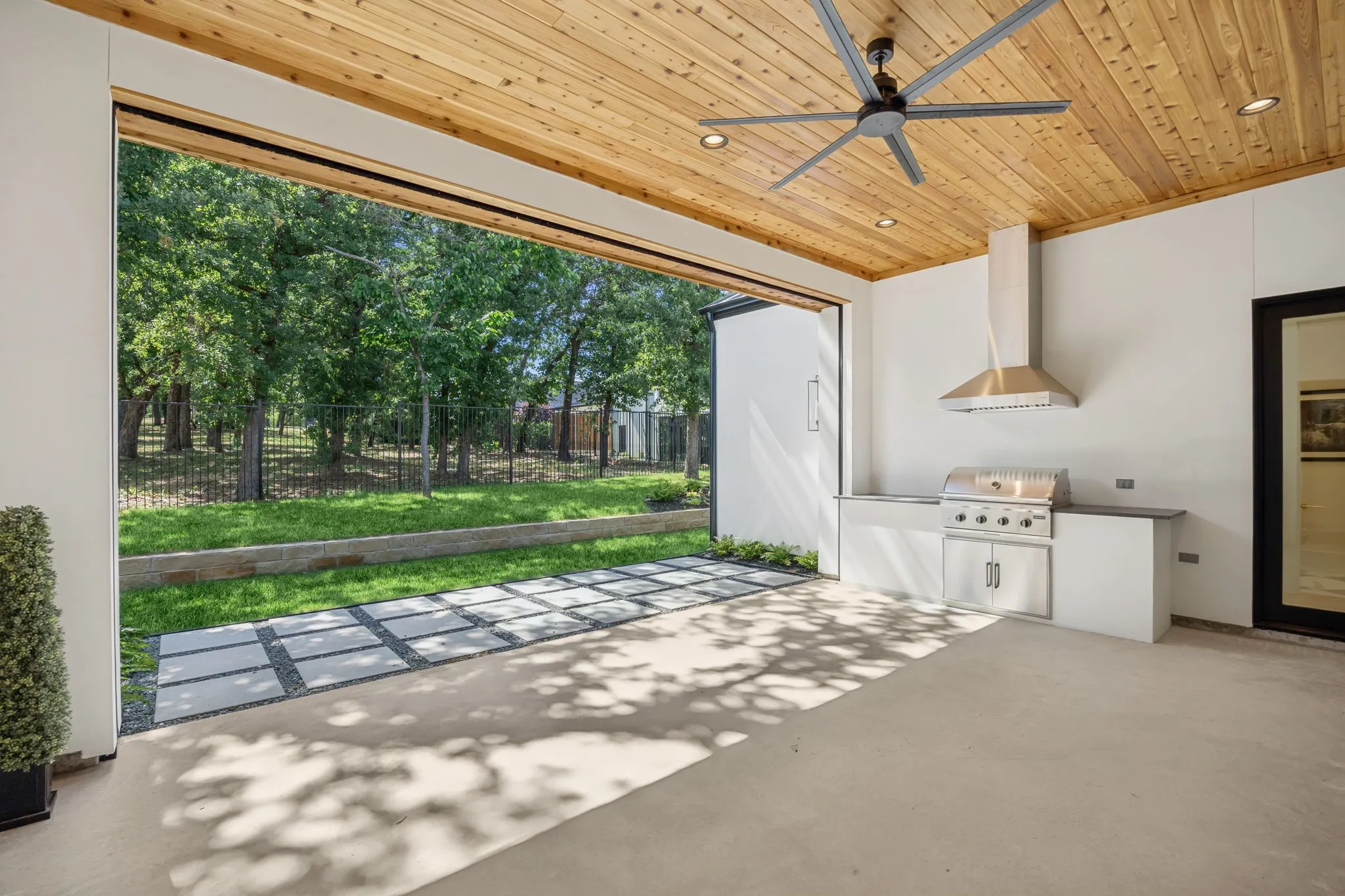 Single Family Residence For Sale in Tarrant County , 225 Metairie Lane, Southlake, Texas 76092, 5 Bedroom, 6 Bathroom, 3 Garage spaces, 5,333 Sqft, built in 2026, mls#21293586, Real Estate Agent in Southlake, Homes For Sale in Tarrant county, Homes For Sale in Southlake, Realtor in Southlake Texas, Real Estate Brokerage Independent Realty Texas, Luminita Cordes Realtor