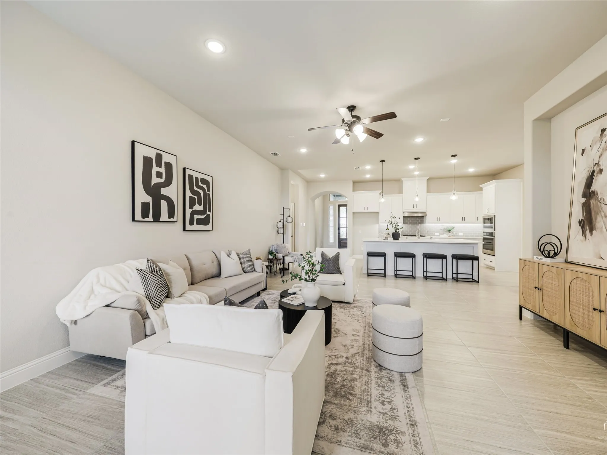 Single Family Residence For Sale in Collin County , 1204 Fargo Drive, Mc Kinney, Texas 75071, 4 Bedroom, 3 Bathroom, 2 Garage spaces, 2,119 Sqft, built in 2020, mls#21295349, Real Estate Agent in Mc Kinney, Homes For Sale in Collin county, Homes For Sale in Mc Kinney, Realtor in Mc Kinney Texas, Real Estate Brokerage Independent Realty Texas, Luminita Cordes Realtor