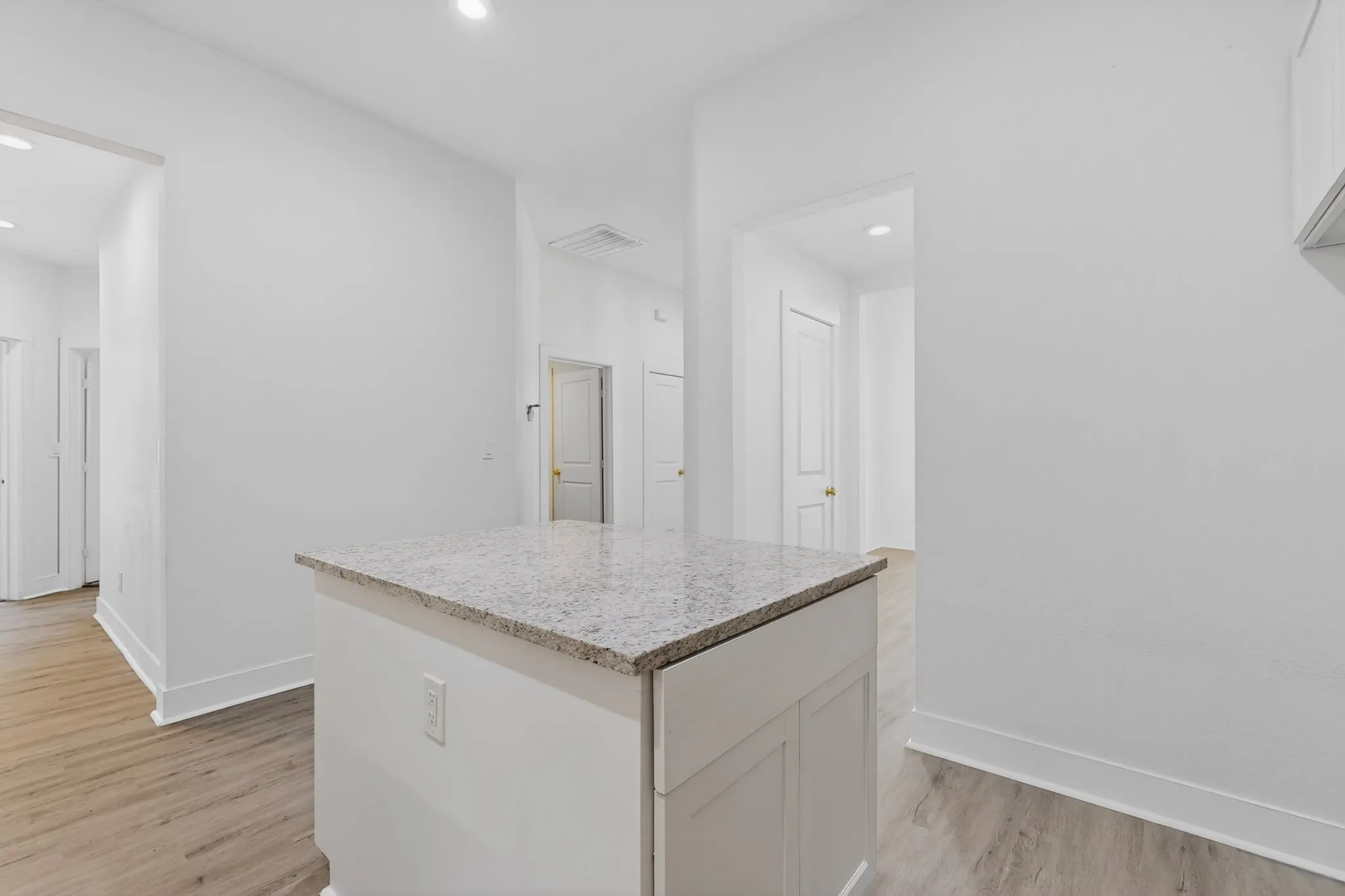 Single Family Residence For Sale in Hunt County , 1615 Jones Street, Greenville, Texas 75401, 3 Bedroom, 2 Bathroom, 2 Garage spaces, 1,492 Sqft, built in 2022, mls#21299433, Real Estate Agent in Greenville, Homes For Sale in Hunt county, Homes For Sale in Greenville, Realtor in Greenville Texas, Real Estate Brokerage Independent Realty Texas, Luminita Cordes Realtor