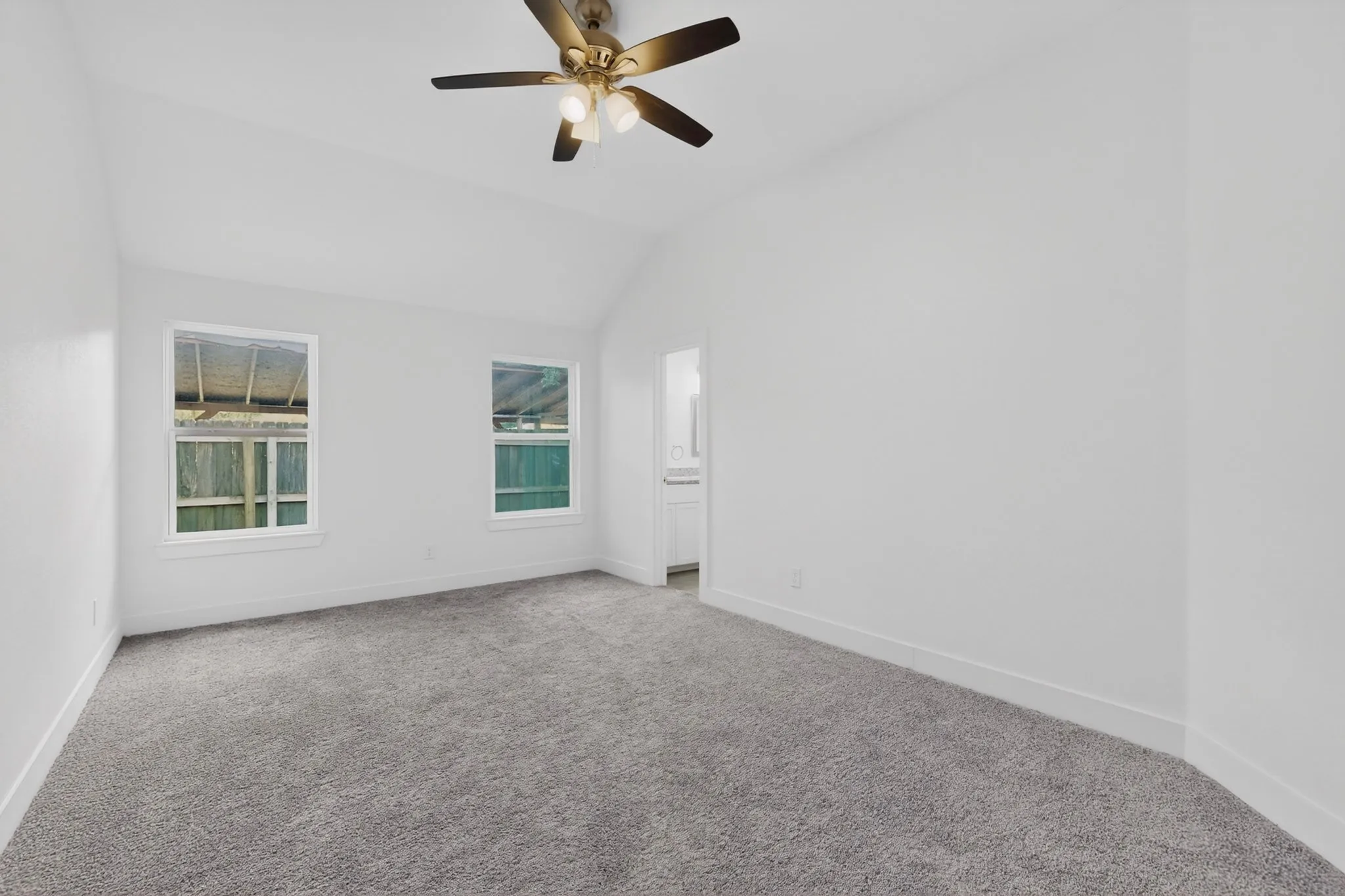 Single Family Residence For Sale in Hunt County , 1615 Jones Street, Greenville, Texas 75401, 3 Bedroom, 2 Bathroom, 2 Garage spaces, 1,492 Sqft, built in 2022, mls#21299433, Real Estate Agent in Greenville, Homes For Sale in Hunt county, Homes For Sale in Greenville, Realtor in Greenville Texas, Real Estate Brokerage Independent Realty Texas, Luminita Cordes Realtor