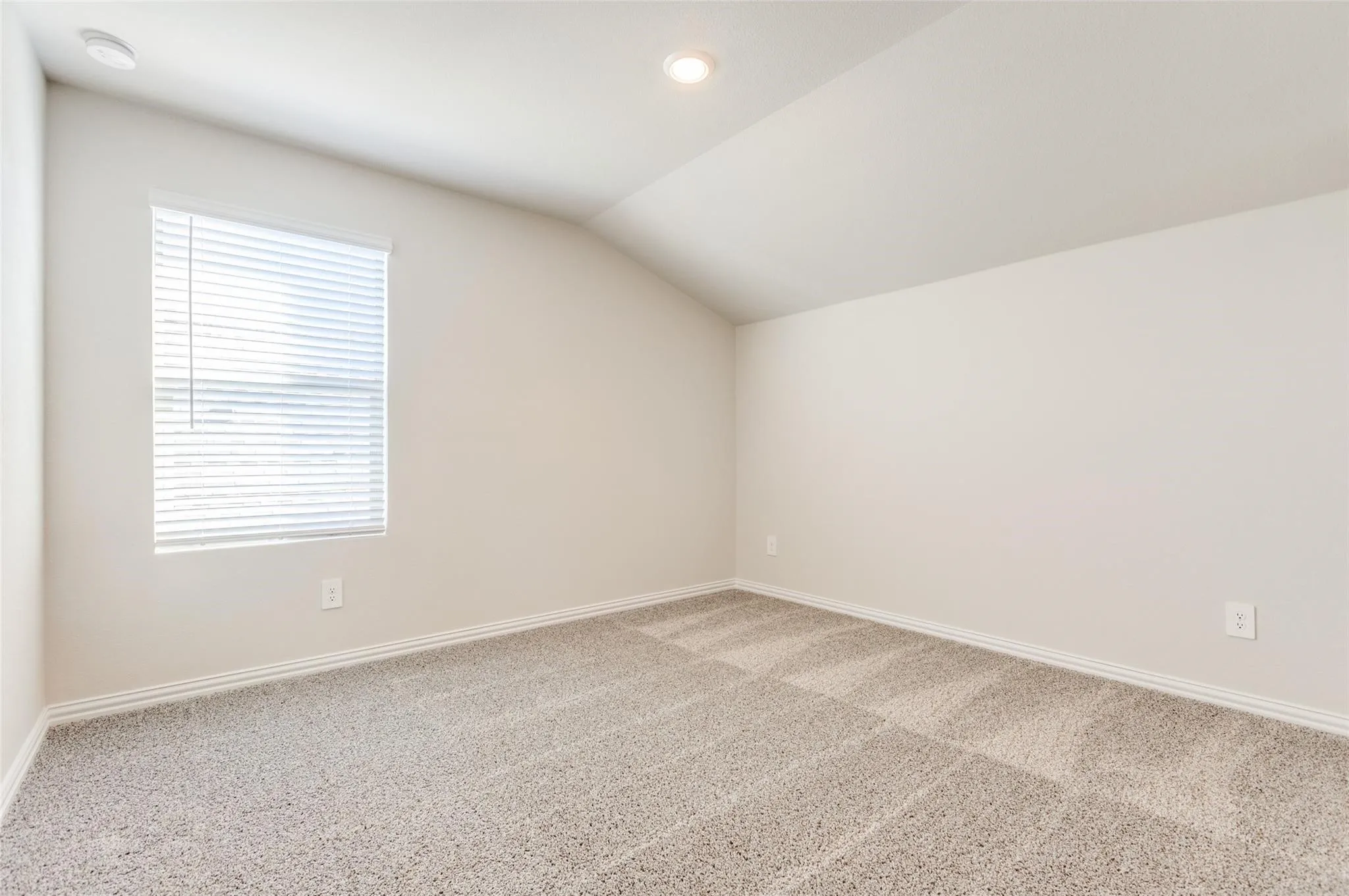 Single Family Residence For Rent in Collin County , 105 Caliber Court, Princeton, Texas 75071, 4 Bedroom, 3 Bathroom, 2 Garage spaces, 2,351 Sqft, built in 2024, mls#21291162, Real Estate Agent in Princeton, Homes For Rent in Collin county, Homes For Rent in Princeton, Realtor in Princeton Texas, Real Estate Brokerage Independent Realty Texas, Luminita Cordes Realtor