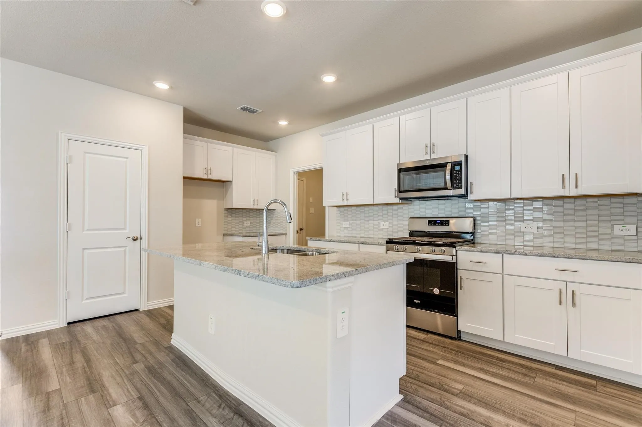 Single Family Residence For Rent in Collin County , 105 Caliber Court, Princeton, Texas 75071, 4 Bedroom, 3 Bathroom, 2 Garage spaces, 2,351 Sqft, built in 2024, mls#21291162, Real Estate Agent in Princeton, Homes For Rent in Collin county, Homes For Rent in Princeton, Realtor in Princeton Texas, Real Estate Brokerage Independent Realty Texas, Luminita Cordes Realtor