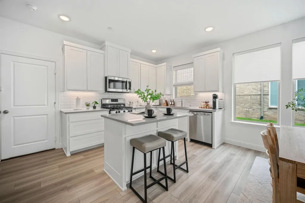 Townhouse For Sale in Dallas County , 2622 Settlers Place, Garland, Texas 75042, 3 Bedroom, 3 Bathroom, 2 Garage spaces, 1,972 Sqft, built in 2023, mls#21299011, Real Estate Agent in Garland, Homes For Sale in Dallas county, Homes For Sale in Garland, Realtor in Garland Texas, Real Estate Brokerage Independent Realty Texas, Luminita Cordes Realtor