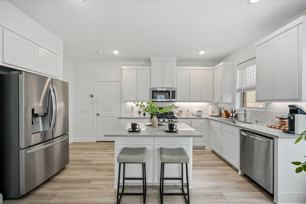 Townhouse For Sale in Dallas County , 2622 Settlers Place, Garland, Texas 75042, 3 Bedroom, 3 Bathroom, 2 Garage spaces, 1,972 Sqft, built in 2023, mls#21299011, Real Estate Agent in Garland, Homes For Sale in Dallas county, Homes For Sale in Garland, Realtor in Garland Texas, Real Estate Brokerage Independent Realty Texas, Luminita Cordes Realtor