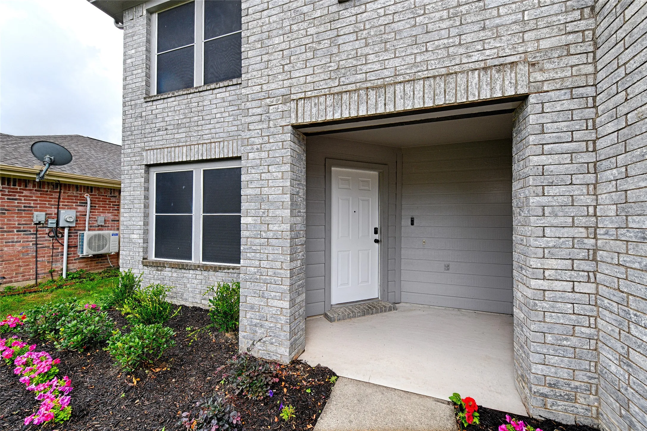 Single Family Residence For Sale in Collin County , 2629 Terrace Drive, Mc Kinney, Texas 75071, 4 Bedroom, 3 Bathroom, 2 Garage spaces, 2,354 Sqft, built in 2001, mls#21276883, Real Estate Agent in Mc Kinney, Homes For Sale in Collin county, Homes For Sale in Mc Kinney, Realtor in Mc Kinney Texas, Real Estate Brokerage Independent Realty Texas, Luminita Cordes Realtor