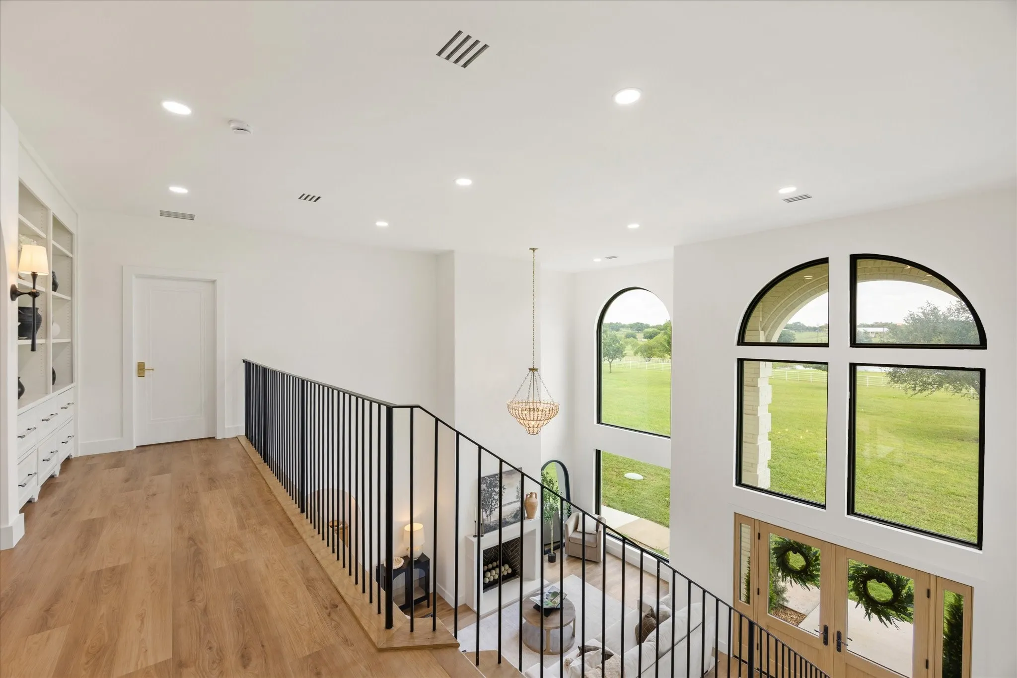 Expansive Ceilings Offer Breathtaking Views