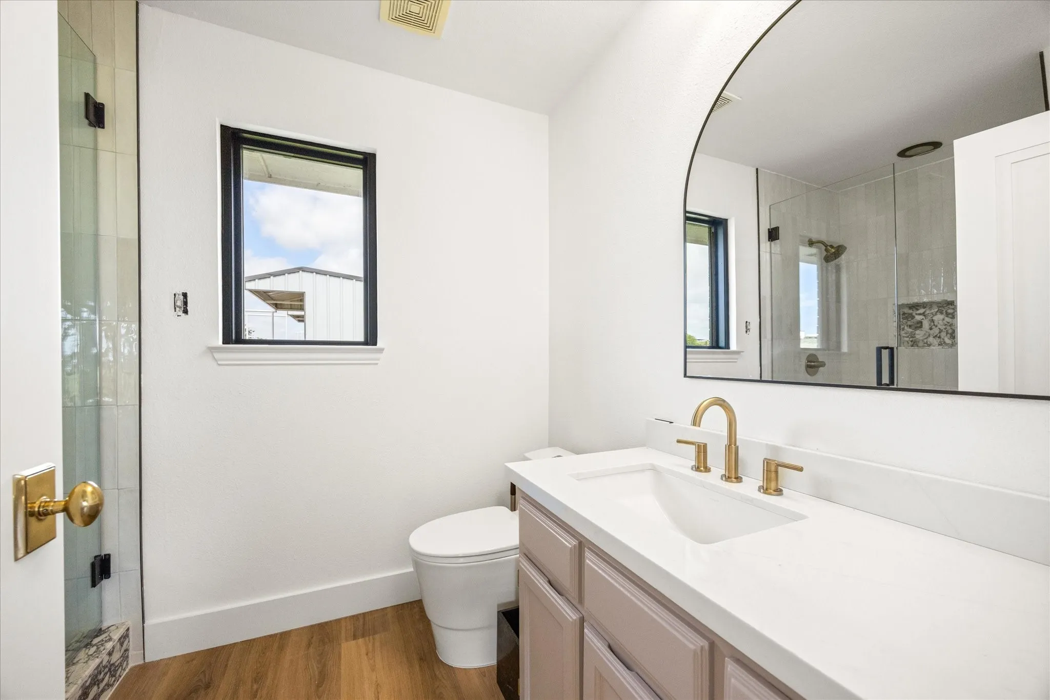 Quartz Countertop and Turkish Viola Marble Shower
