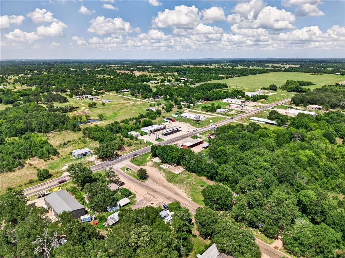 Unimproved Land For Sale in Henderson County , 0 State Hwy 198 Highway, Mabank, Texas 75156, 0, 0, Garage spaces, 0 Sqft, built in 0, mls#21299490, Real Estate Agent in Mabank, Homes For Sale in Henderson county, Homes For Sale in Mabank, Realtor in Mabank Texas, Real Estate Brokerage Independent Realty Texas, Luminita Cordes Realtor