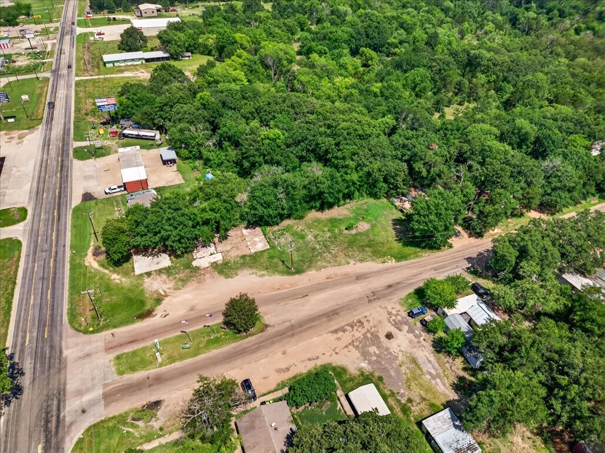 Unimproved Land For Sale in Henderson County , 0 State Hwy 198 Highway, Mabank, Texas 75156, 0, 0, Garage spaces, 0 Sqft, built in 0, mls#21299490, Real Estate Agent in Mabank, Homes For Sale in Henderson county, Homes For Sale in Mabank, Realtor in Mabank Texas, Real Estate Brokerage Independent Realty Texas, Luminita Cordes Realtor