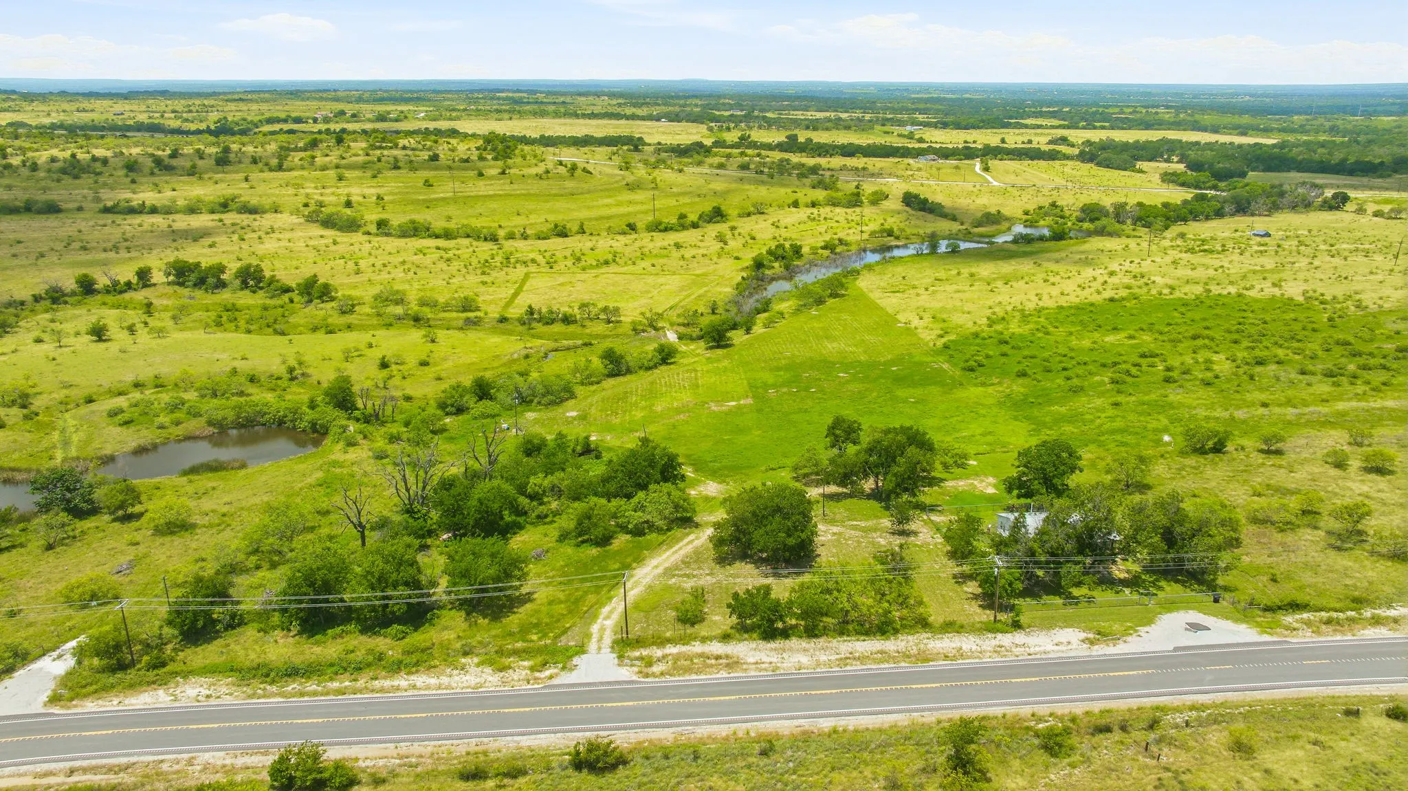 Single Family Residence For Sale in Comanche County , 5370 Highway 1702, Gustine, Texas 76455, 3 Bedroom, 1 Bathroom, Garage spaces, 1,518 Sqft, built in 1960, mls#21299047, Real Estate Agent in Gustine, Homes For Sale in Comanche county, Homes For Sale in Gustine, Realtor in Gustine Texas, Real Estate Brokerage Independent Realty Texas, Luminita Cordes Realtor