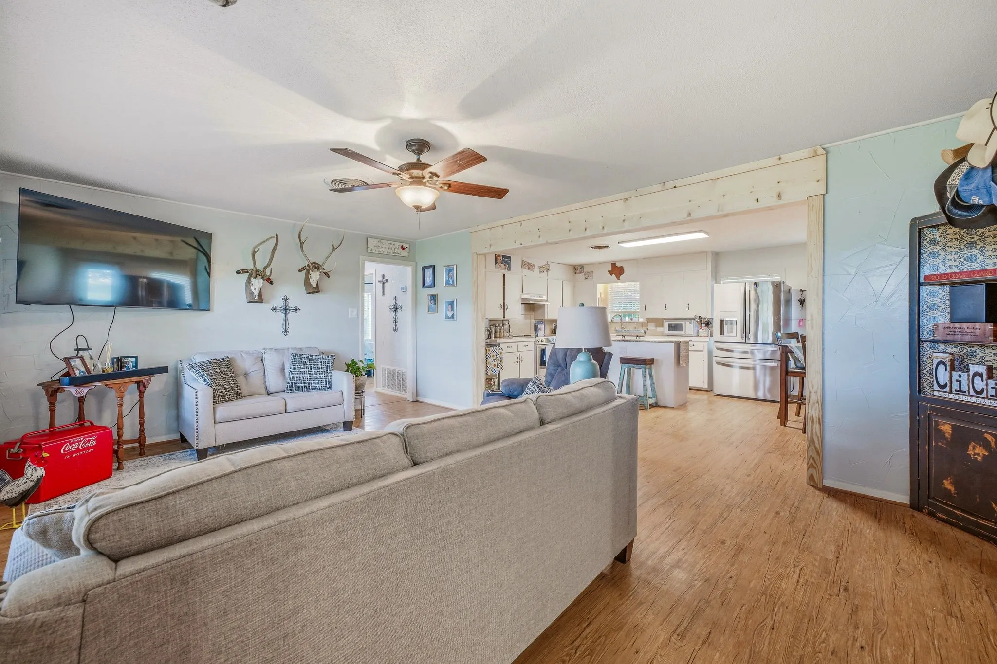 Single Family Residence For Sale in Comanche County , 5370 Highway 1702, Gustine, Texas 76455, 3 Bedroom, 1 Bathroom, Garage spaces, 1,518 Sqft, built in 1960, mls#21299047, Real Estate Agent in Gustine, Homes For Sale in Comanche county, Homes For Sale in Gustine, Realtor in Gustine Texas, Real Estate Brokerage Independent Realty Texas, Luminita Cordes Realtor