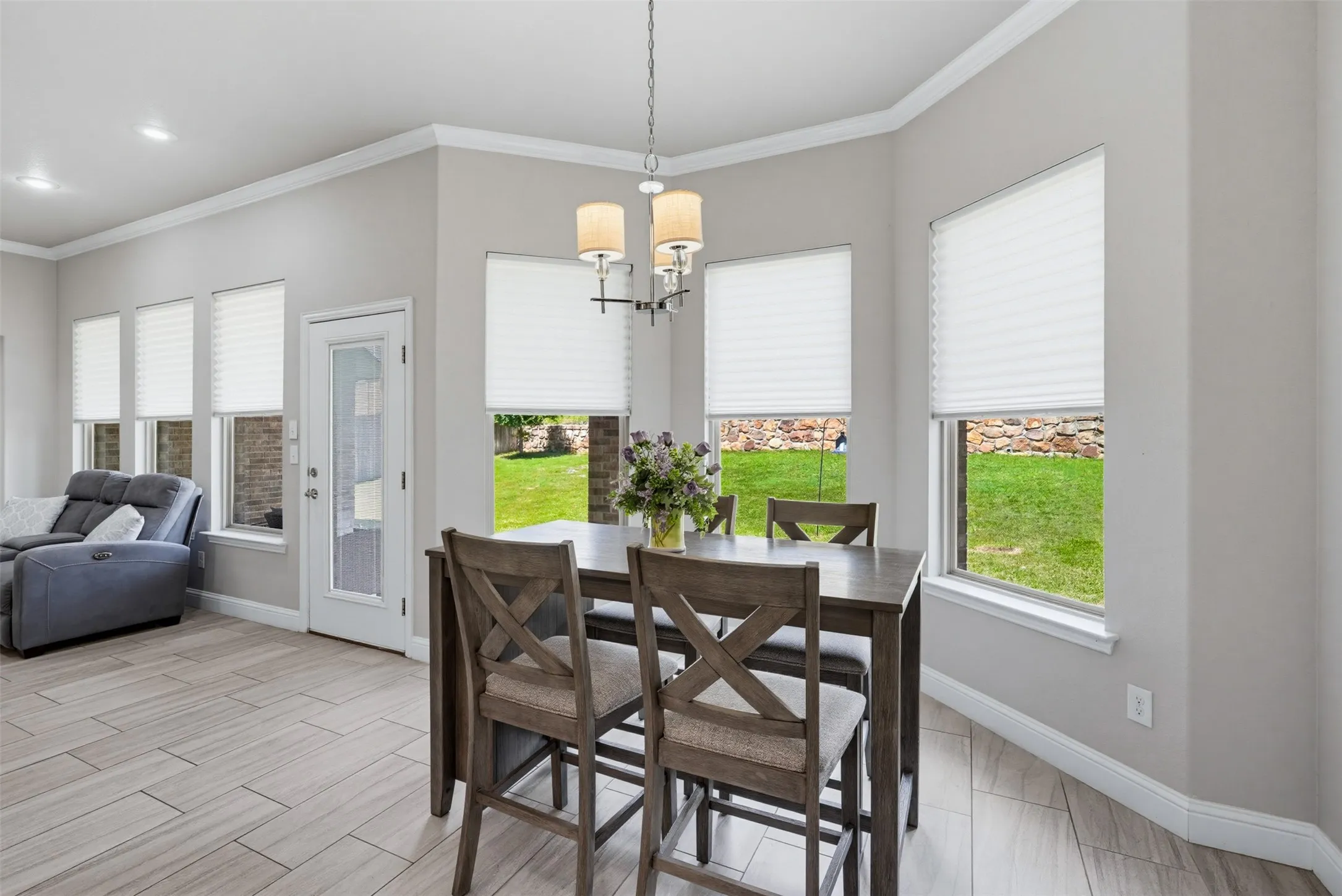 Single Family Residence For Sale in Parker County , 504 Sagebrush Court, Aledo, Texas 76008, 4 Bedroom, 2 Bathroom, 2 Garage spaces, 2,158 Sqft, built in 2016, mls#21292870, Real Estate Agent in Aledo, Homes For Sale in Parker county, Homes For Sale in Aledo, Realtor in Aledo Texas, Real Estate Brokerage Independent Realty Texas, Luminita Cordes Realtor