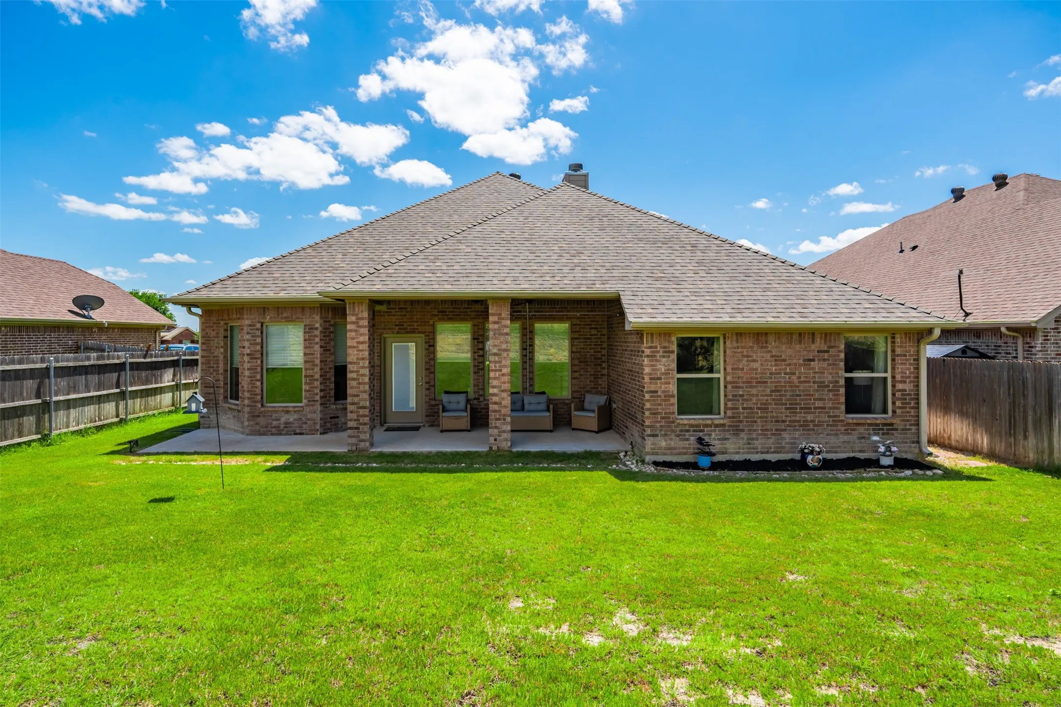 Single Family Residence For Sale in Parker County , 504 Sagebrush Court, Aledo, Texas 76008, 4 Bedroom, 2 Bathroom, 2 Garage spaces, 2,158 Sqft, built in 2016, mls#21292870, Real Estate Agent in Aledo, Homes For Sale in Parker county, Homes For Sale in Aledo, Realtor in Aledo Texas, Real Estate Brokerage Independent Realty Texas, Luminita Cordes Realtor