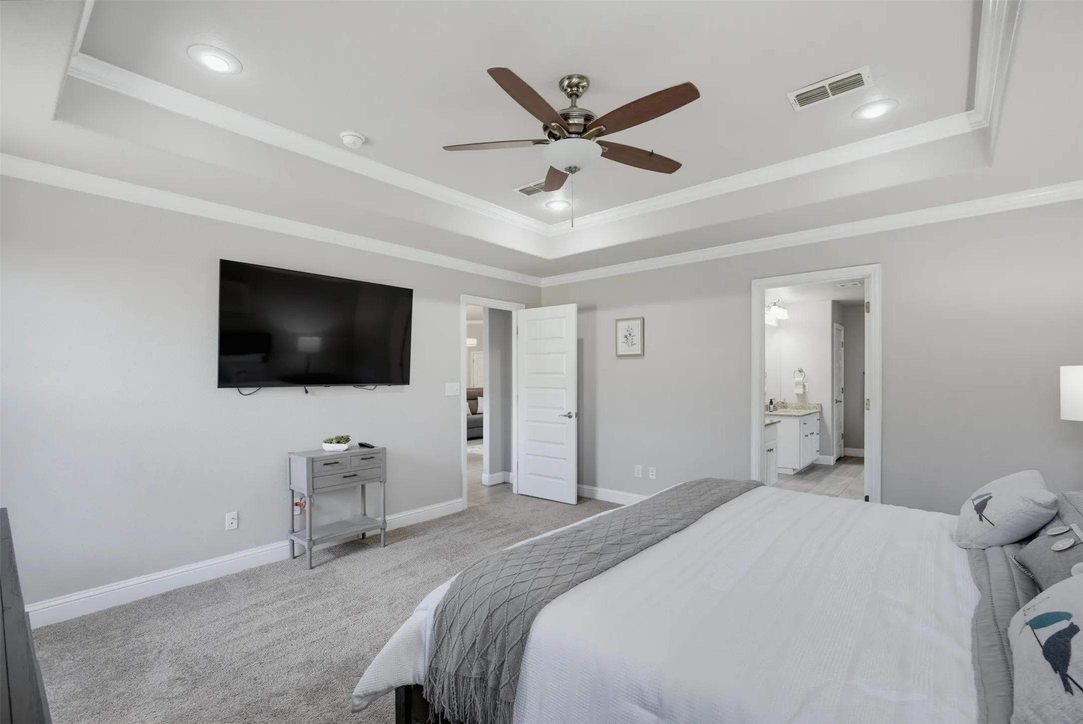 Single Family Residence For Sale in Parker County , 504 Sagebrush Court, Aledo, Texas 76008, 4 Bedroom, 2 Bathroom, 2 Garage spaces, 2,158 Sqft, built in 2016, mls#21292870, Real Estate Agent in Aledo, Homes For Sale in Parker county, Homes For Sale in Aledo, Realtor in Aledo Texas, Real Estate Brokerage Independent Realty Texas, Luminita Cordes Realtor