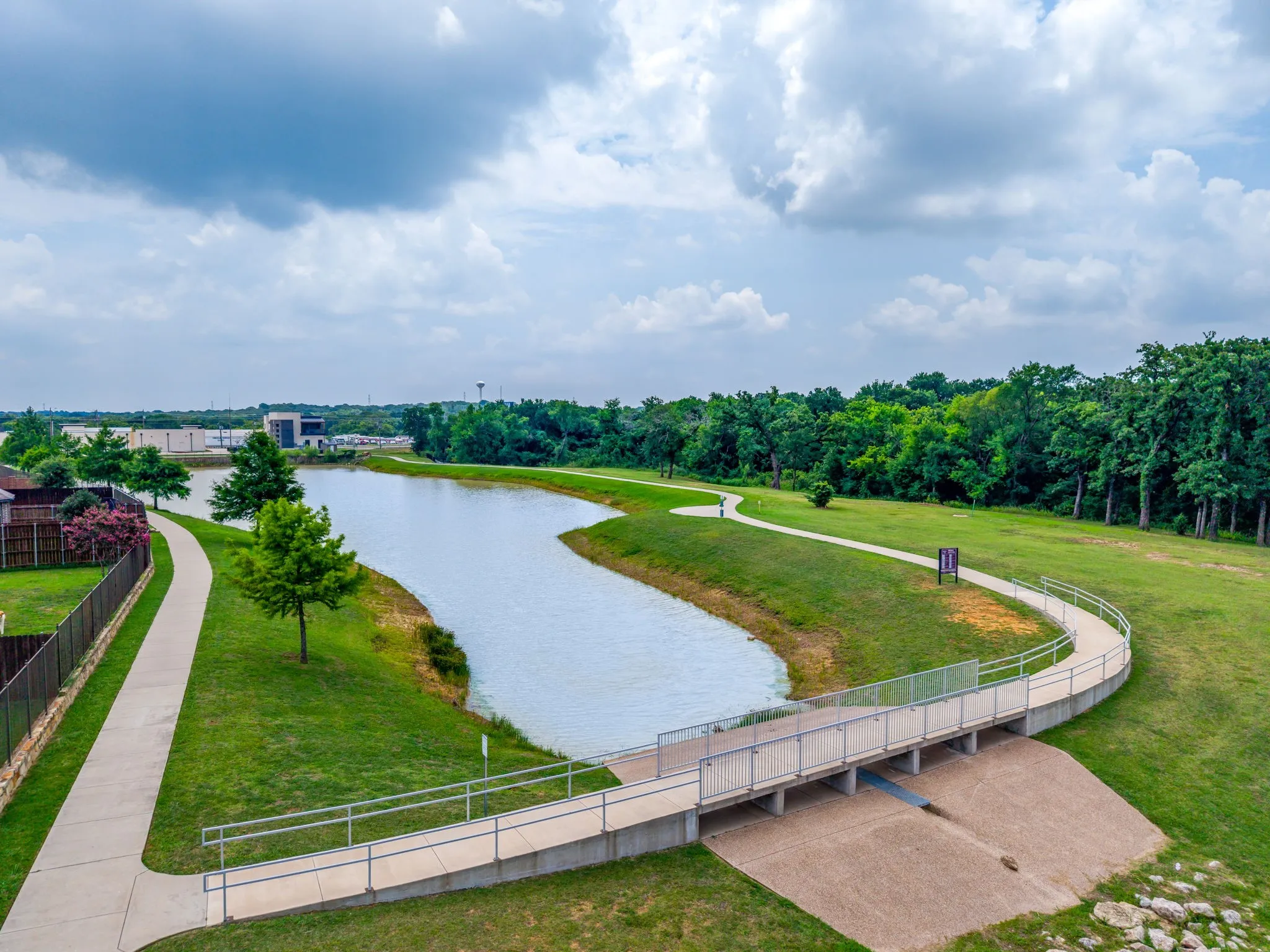 Single Family Residence For Sale in Johnson County , 131 Hawks Ridge Trail, Burleson, Texas 76028, 4 Bedroom, 2 Bathroom, 2 Garage spaces, 2,347 Sqft, built in 2020, mls#21295966, Real Estate Agent in Burleson, Homes For Sale in Johnson county, Homes For Sale in Burleson, Realtor in Burleson Texas, Real Estate Brokerage Independent Realty Texas, Luminita Cordes Realtor