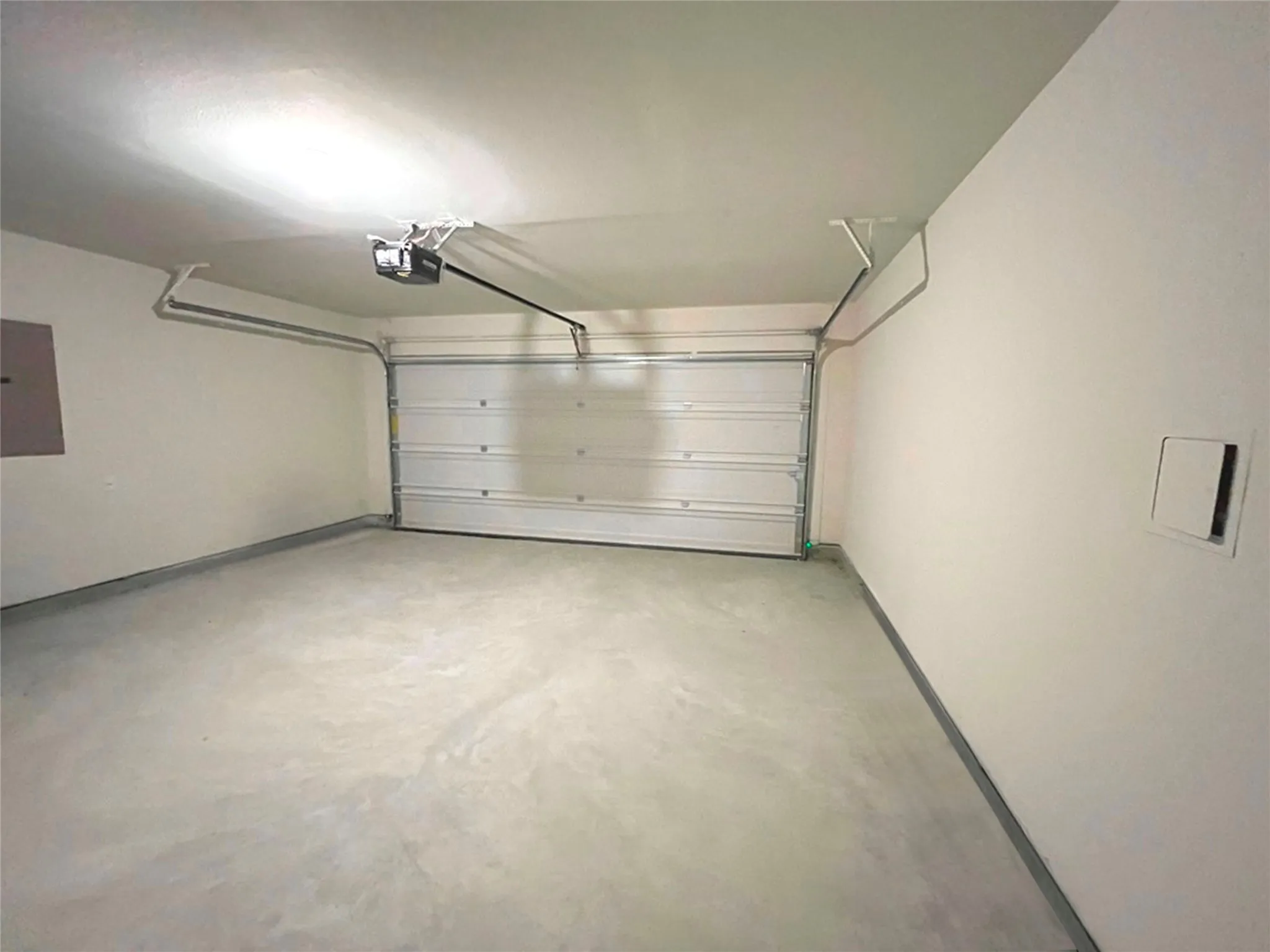 Single Family Residence For Sale in Hunt County , 108 Goel Street, Greenville, Texas 75402, 4 Bedroom, 2 Bathroom, 2 Garage spaces, 1,571 Sqft, built in 2024, mls#21299179, Real Estate Agent in Greenville, Homes For Sale in Hunt county, Homes For Sale in Greenville, Realtor in Greenville Texas, Real Estate Brokerage Independent Realty Texas, Luminita Cordes Realtor