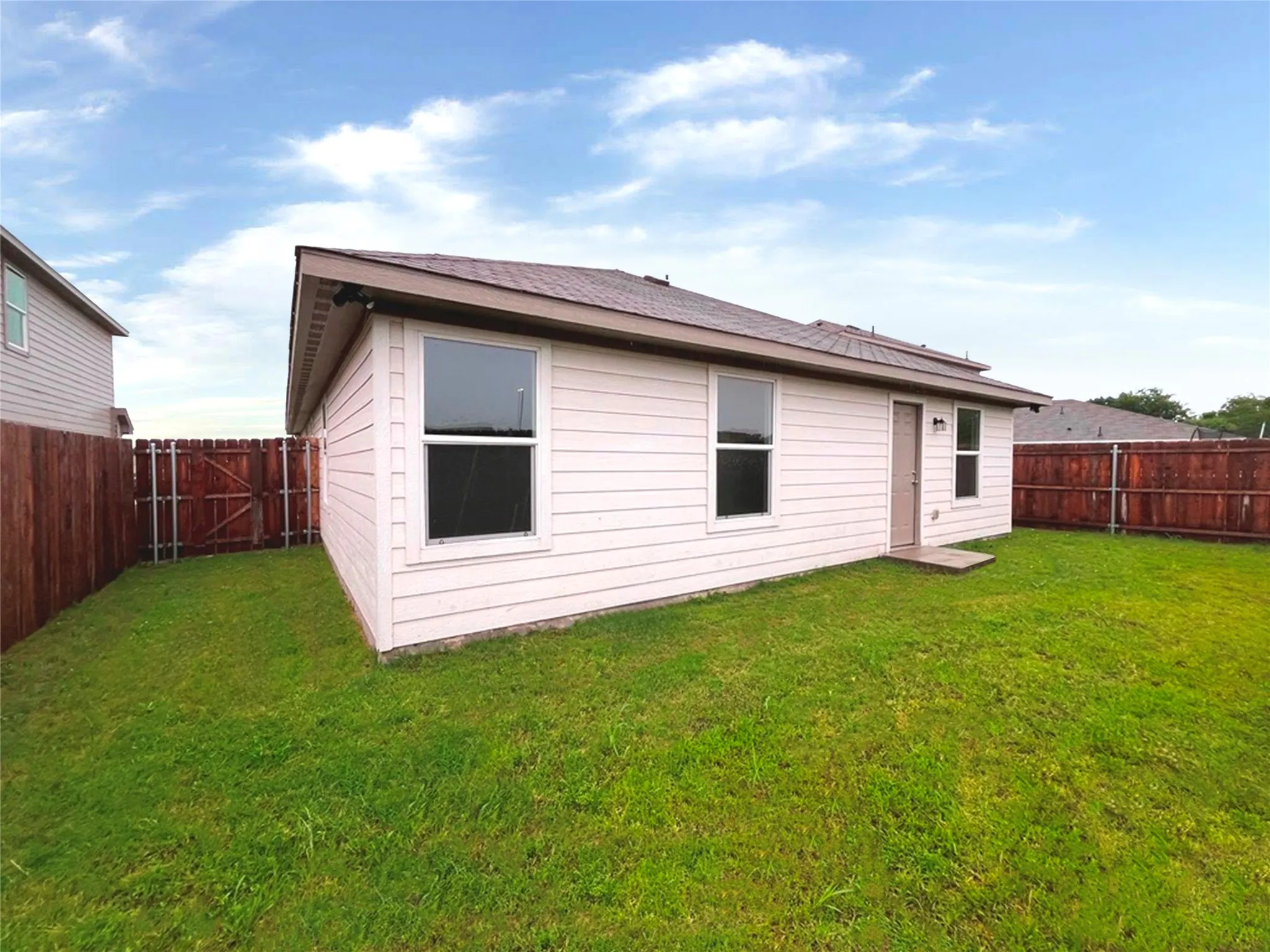 Single Family Residence For Sale in Hunt County , 108 Goel Street, Greenville, Texas 75402, 4 Bedroom, 2 Bathroom, 2 Garage spaces, 1,571 Sqft, built in 2024, mls#21299179, Real Estate Agent in Greenville, Homes For Sale in Hunt county, Homes For Sale in Greenville, Realtor in Greenville Texas, Real Estate Brokerage Independent Realty Texas, Luminita Cordes Realtor