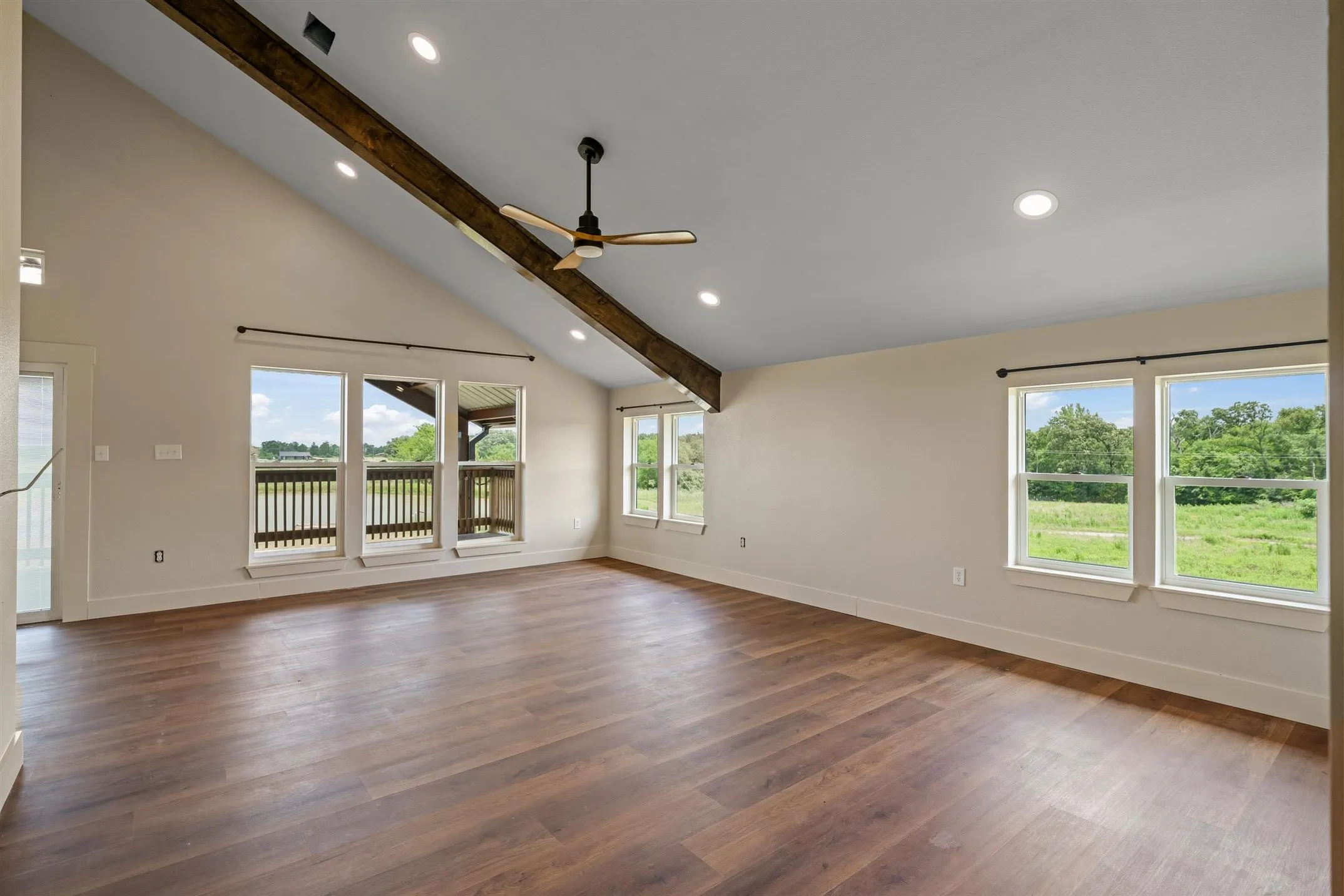 Single Family Residence For Sale in Van Zandt County , 412 Vz County Road 1413, Van, Texas 75790, 5 Bedroom, 4 Bathroom, 3 Garage spaces, 4,815 Sqft, built in 2023, mls#21299080, Real Estate Agent in Van, Homes For Sale in Van Zandt county, Homes For Sale in Van, Realtor in Van Texas, Real Estate Brokerage Independent Realty Texas, Luminita Cordes Realtor