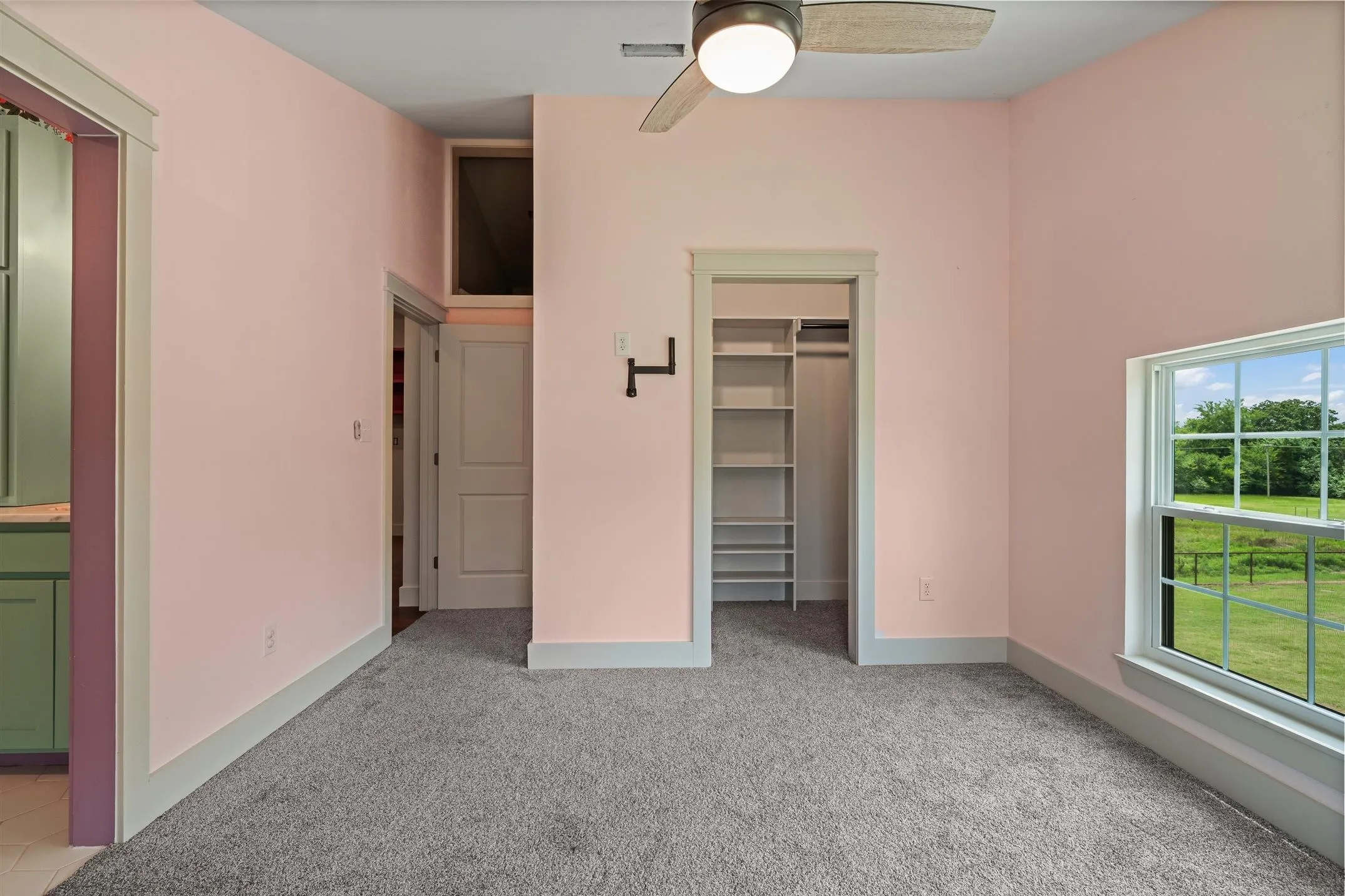 Single Family Residence For Sale in Van Zandt County , 412 Vz County Road 1413, Van, Texas 75790, 5 Bedroom, 4 Bathroom, 3 Garage spaces, 4,815 Sqft, built in 2023, mls#21299080, Real Estate Agent in Van, Homes For Sale in Van Zandt county, Homes For Sale in Van, Realtor in Van Texas, Real Estate Brokerage Independent Realty Texas, Luminita Cordes Realtor