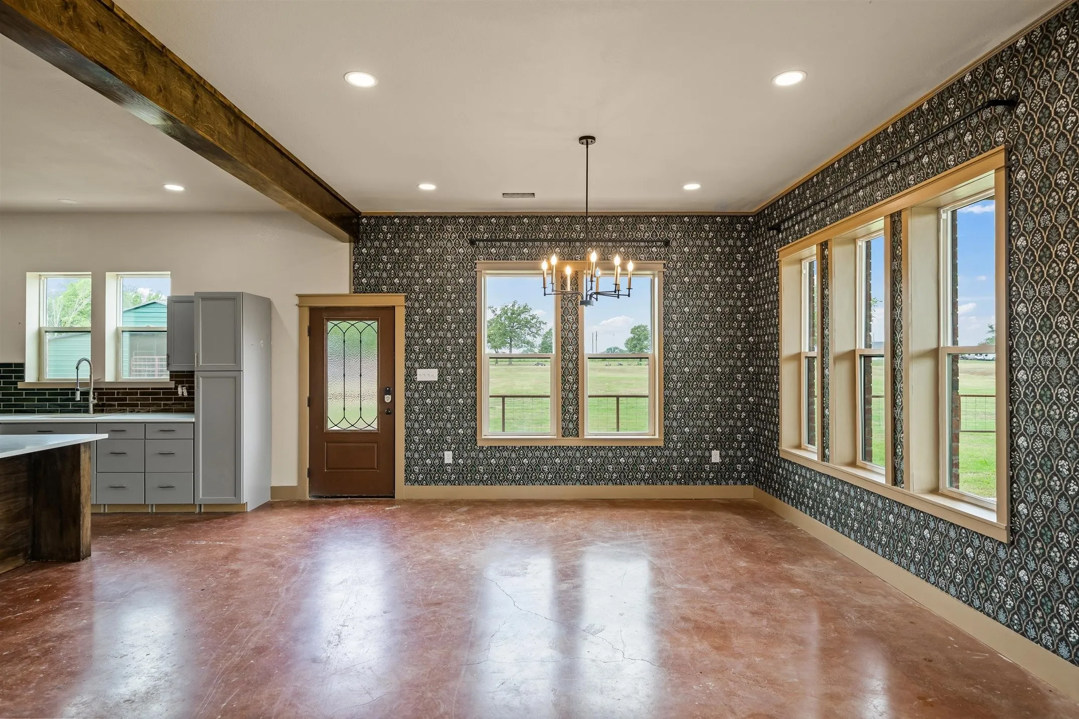 Single Family Residence For Sale in Van Zandt County , 412 Vz County Road 1413, Van, Texas 75790, 5 Bedroom, 4 Bathroom, 3 Garage spaces, 4,815 Sqft, built in 2023, mls#21299080, Real Estate Agent in Van, Homes For Sale in Van Zandt county, Homes For Sale in Van, Realtor in Van Texas, Real Estate Brokerage Independent Realty Texas, Luminita Cordes Realtor