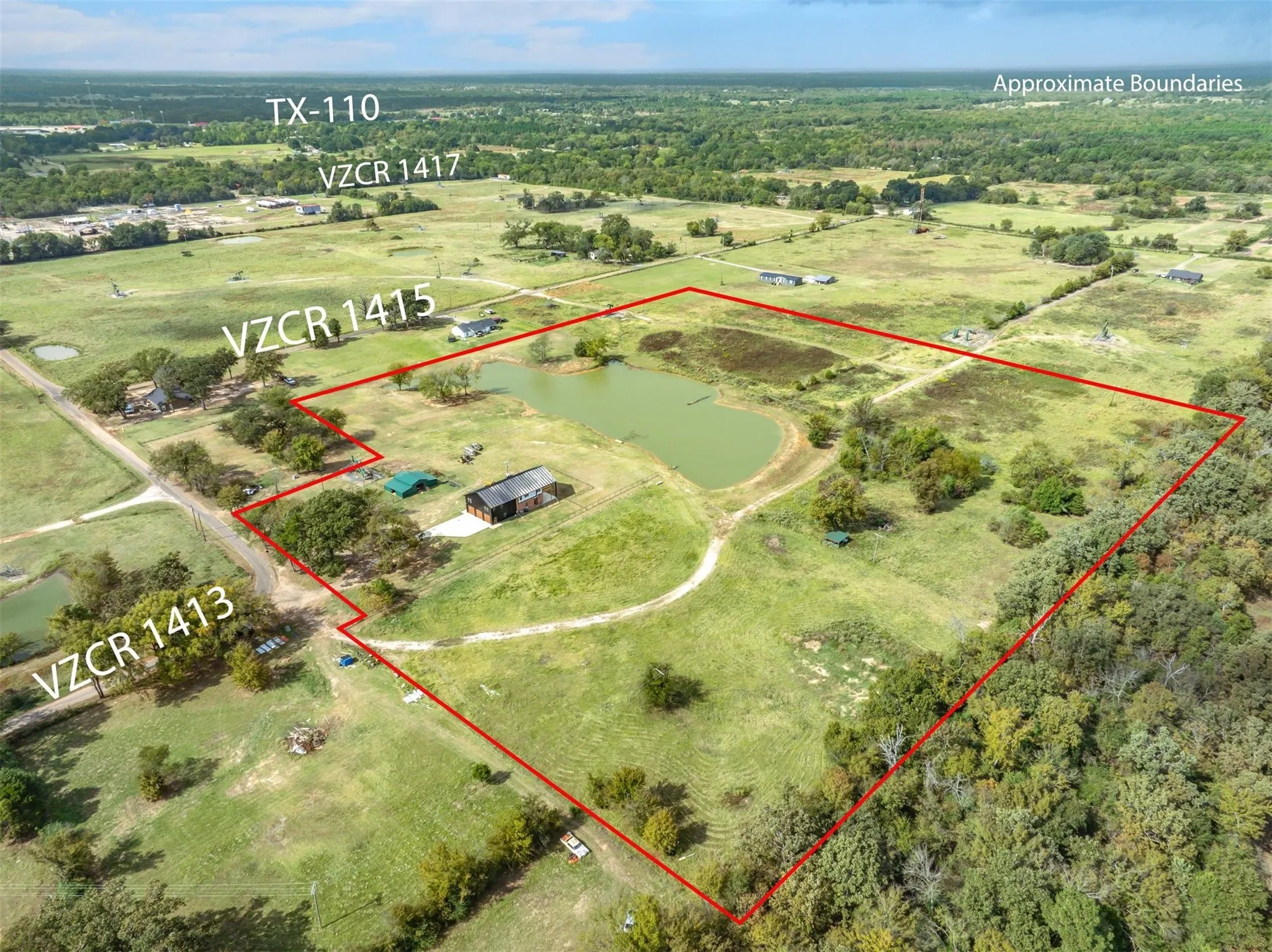 Single Family Residence For Sale in Van Zandt County , 412 Vz County Road 1413, Van, Texas 75790, 5 Bedroom, 4 Bathroom, 3 Garage spaces, 4,815 Sqft, built in 2023, mls#21299080, Real Estate Agent in Van, Homes For Sale in Van Zandt county, Homes For Sale in Van, Realtor in Van Texas, Real Estate Brokerage Independent Realty Texas, Luminita Cordes Realtor