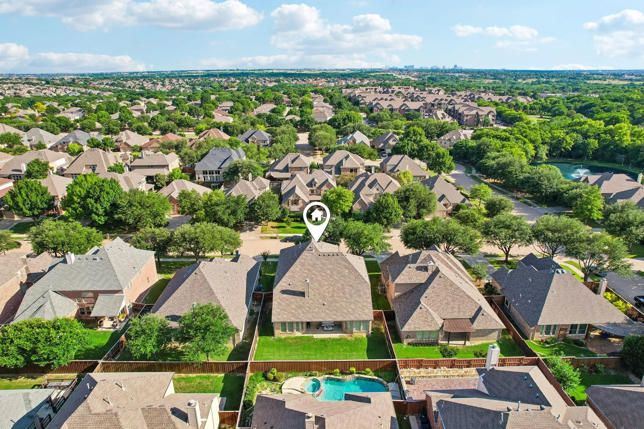 Single Family Residence For Sale in Collin County , 9566 Avalon Drive, Frisco, Texas 75035, 5 Bedroom, 4 Bathroom, 2 Garage spaces, 3,395 Sqft, built in 2008, mls#21297587, Real Estate Agent in Frisco, Homes For Sale in Collin county, Homes For Sale in Frisco, Realtor in Frisco Texas, Real Estate Brokerage Independent Realty Texas, Luminita Cordes Realtor