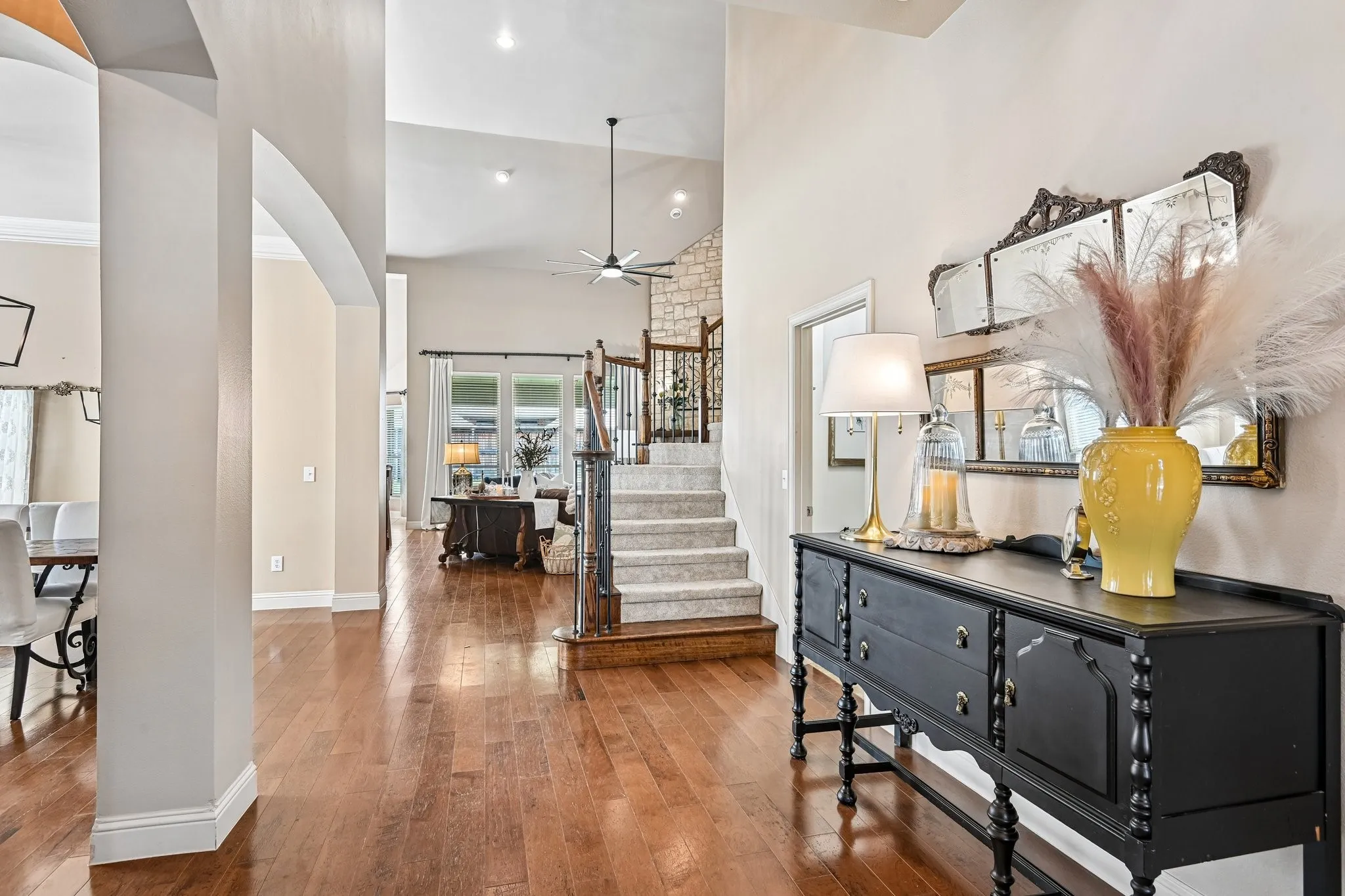 Single Family Residence For Sale in Collin County , 9566 Avalon Drive, Frisco, Texas 75035, 5 Bedroom, 4 Bathroom, 2 Garage spaces, 3,395 Sqft, built in 2008, mls#21297587, Real Estate Agent in Frisco, Homes For Sale in Collin county, Homes For Sale in Frisco, Realtor in Frisco Texas, Real Estate Brokerage Independent Realty Texas, Luminita Cordes Realtor