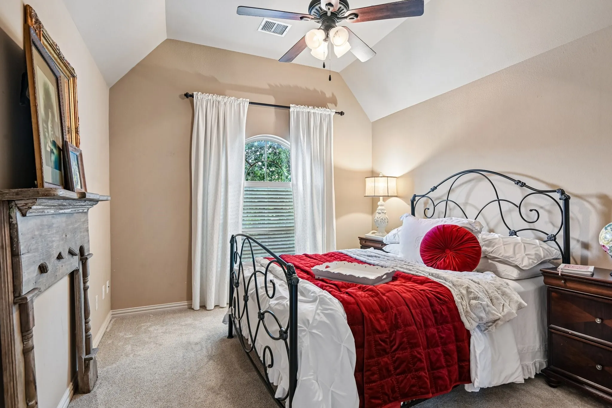Single Family Residence For Sale in Collin County , 9566 Avalon Drive, Frisco, Texas 75035, 5 Bedroom, 4 Bathroom, 2 Garage spaces, 3,395 Sqft, built in 2008, mls#21297587, Real Estate Agent in Frisco, Homes For Sale in Collin county, Homes For Sale in Frisco, Realtor in Frisco Texas, Real Estate Brokerage Independent Realty Texas, Luminita Cordes Realtor