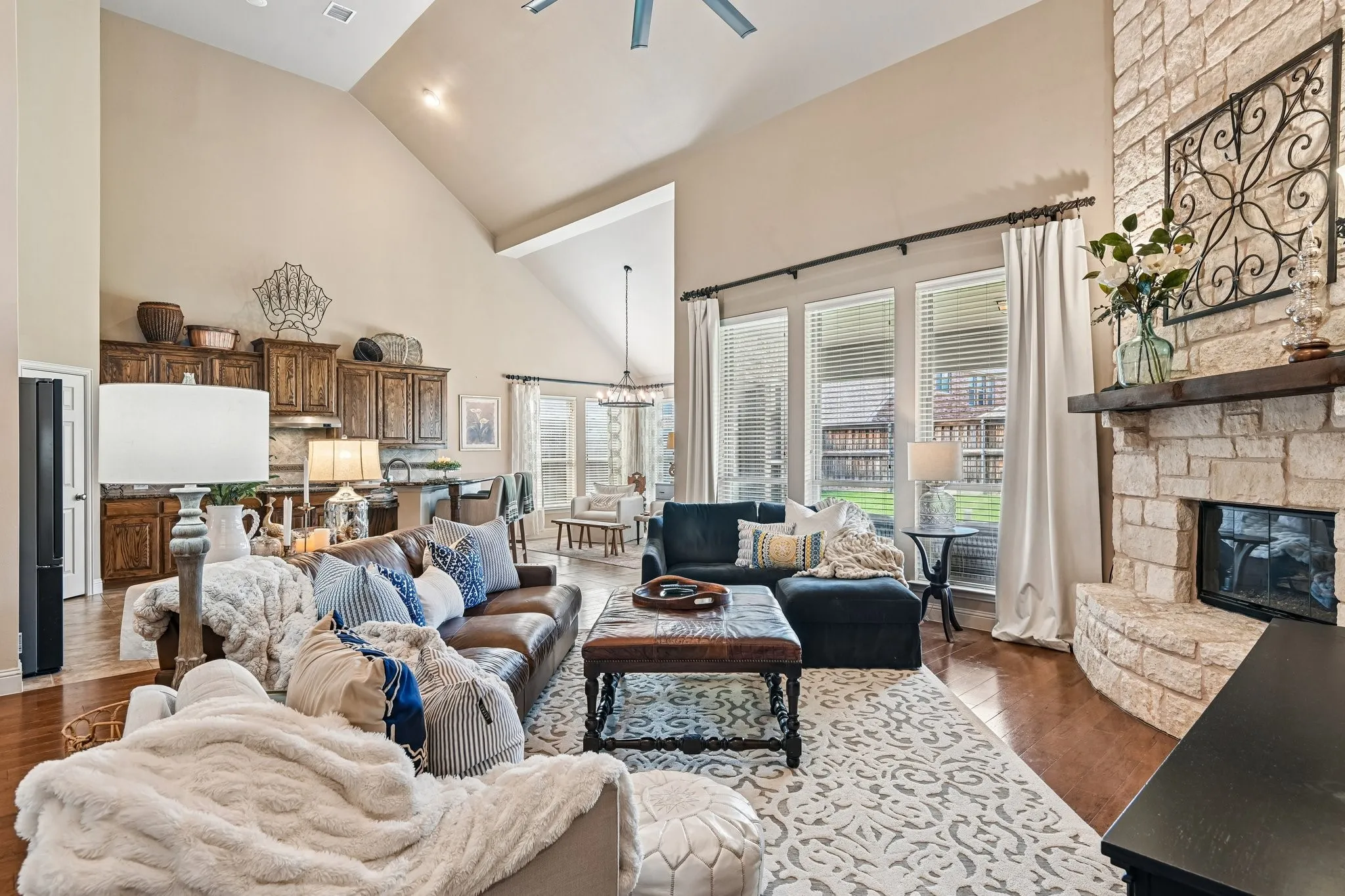 Single Family Residence For Sale in Collin County , 9566 Avalon Drive, Frisco, Texas 75035, 5 Bedroom, 4 Bathroom, 2 Garage spaces, 3,395 Sqft, built in 2008, mls#21297587, Real Estate Agent in Frisco, Homes For Sale in Collin county, Homes For Sale in Frisco, Realtor in Frisco Texas, Real Estate Brokerage Independent Realty Texas, Luminita Cordes Realtor