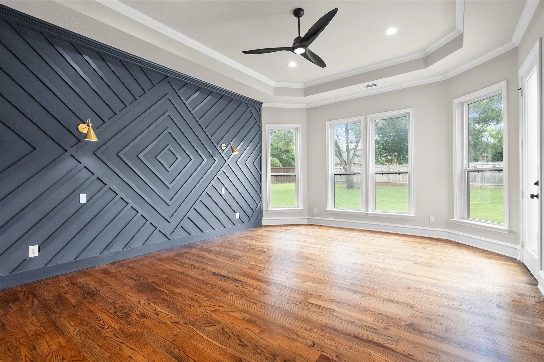 Single Family Residence For Rent in Tarrant County , 703 Verdun Court, Southlake, Texas 76092, 5 Bedroom, 5 Bathroom, 3 Garage spaces, 4,192 Sqft, built in 1997, mls#21295560, Real Estate Agent in Southlake, Homes For Rent in Tarrant county, Homes For Rent in Southlake, Realtor in Southlake Texas, Real Estate Brokerage Independent Realty Texas, Luminita Cordes Realtor