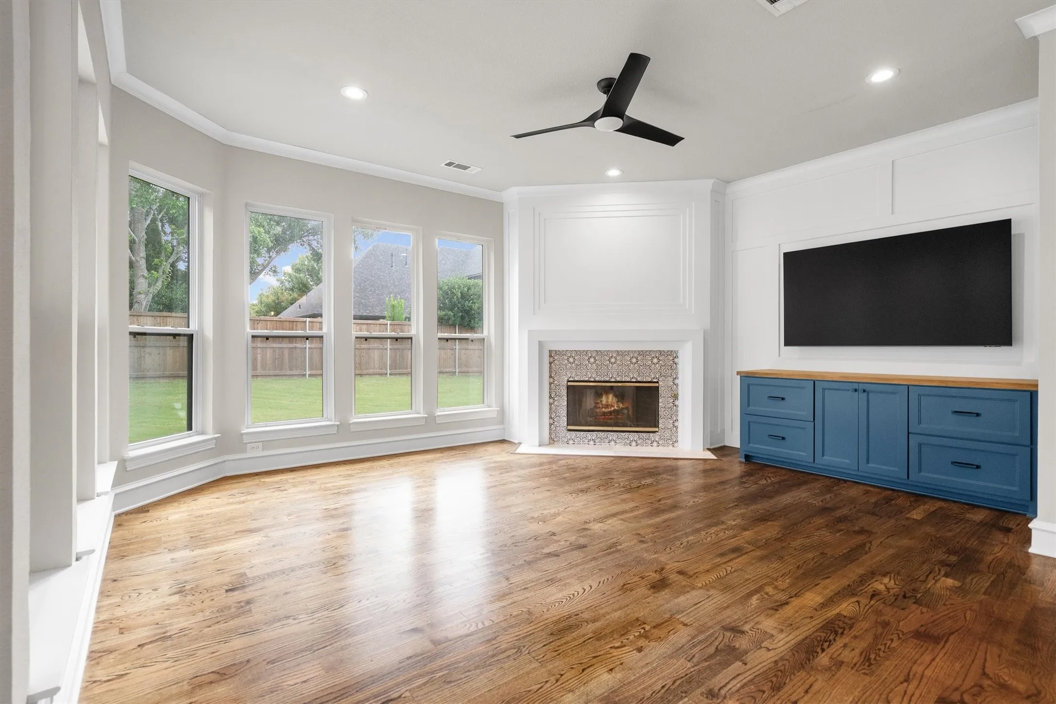Single Family Residence For Rent in Tarrant County , 703 Verdun Court, Southlake, Texas 76092, 5 Bedroom, 5 Bathroom, 3 Garage spaces, 4,192 Sqft, built in 1997, mls#21295560, Real Estate Agent in Southlake, Homes For Rent in Tarrant county, Homes For Rent in Southlake, Realtor in Southlake Texas, Real Estate Brokerage Independent Realty Texas, Luminita Cordes Realtor
