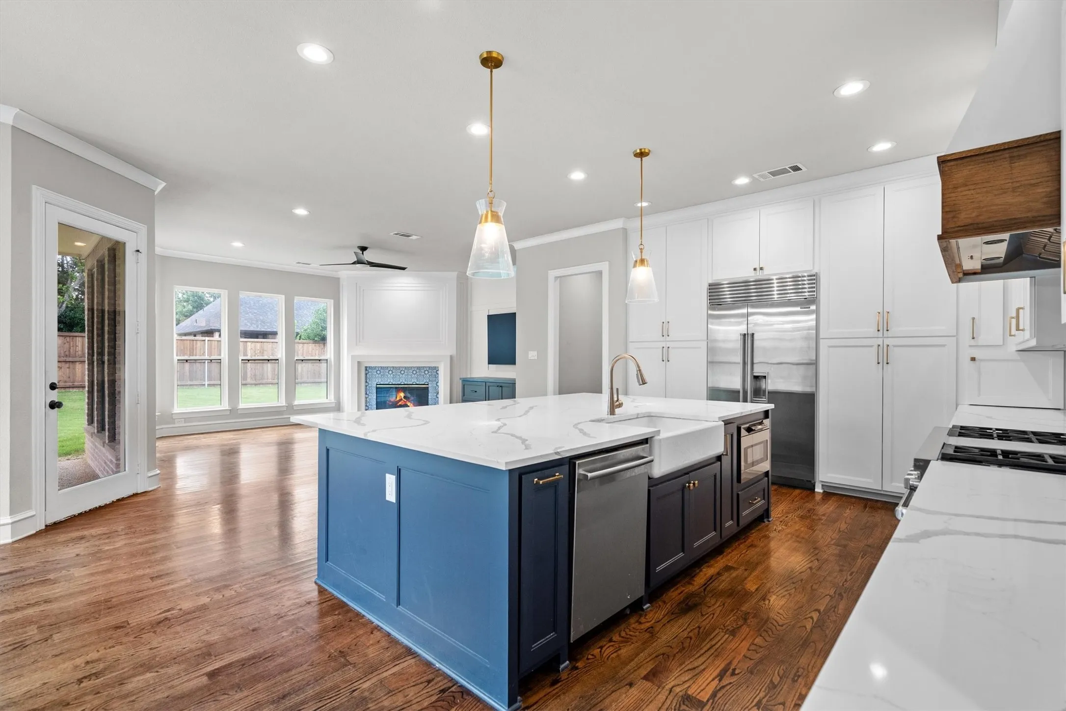 Single Family Residence For Rent in Tarrant County , 703 Verdun Court, Southlake, Texas 76092, 5 Bedroom, 5 Bathroom, 3 Garage spaces, 4,192 Sqft, built in 1997, mls#21295560, Real Estate Agent in Southlake, Homes For Rent in Tarrant county, Homes For Rent in Southlake, Realtor in Southlake Texas, Real Estate Brokerage Independent Realty Texas, Luminita Cordes Realtor