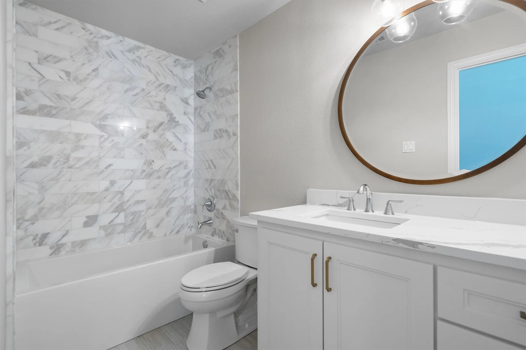 Single Family Residence For Rent in Tarrant County , 703 Verdun Court, Southlake, Texas 76092, 5 Bedroom, 5 Bathroom, 3 Garage spaces, 4,192 Sqft, built in 1997, mls#21295560, Real Estate Agent in Southlake, Homes For Rent in Tarrant county, Homes For Rent in Southlake, Realtor in Southlake Texas, Real Estate Brokerage Independent Realty Texas, Luminita Cordes Realtor