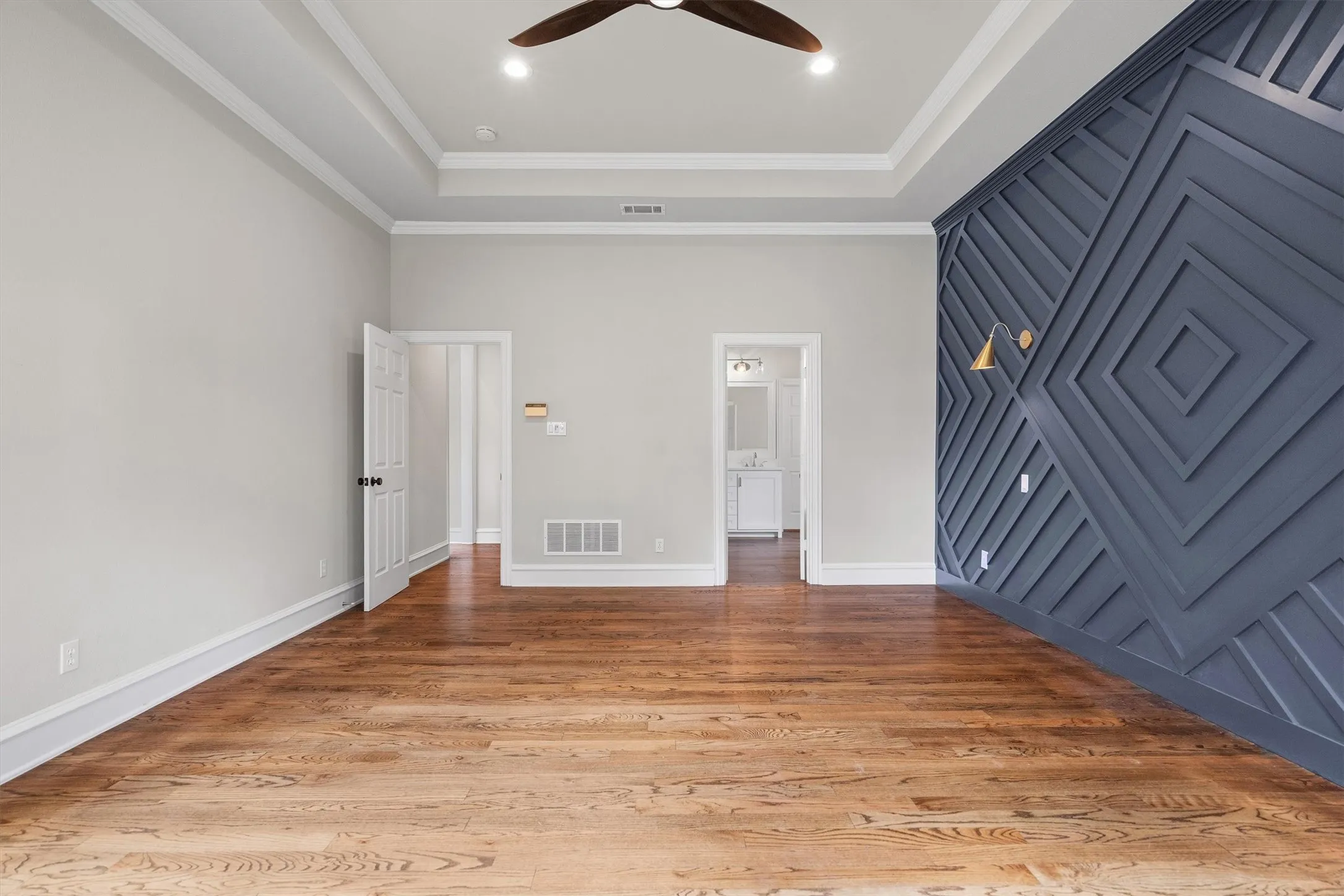 Single Family Residence For Rent in Tarrant County , 703 Verdun Court, Southlake, Texas 76092, 5 Bedroom, 5 Bathroom, 3 Garage spaces, 4,192 Sqft, built in 1997, mls#21295560, Real Estate Agent in Southlake, Homes For Rent in Tarrant county, Homes For Rent in Southlake, Realtor in Southlake Texas, Real Estate Brokerage Independent Realty Texas, Luminita Cordes Realtor