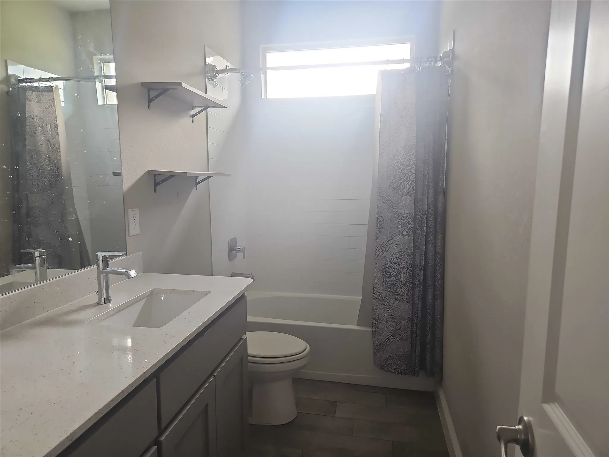 Single Family Residence For Sale in Ellis County , 302 Clayton Street, Glenn Heights, Texas 75154, 4 Bedroom, 2 Bathroom, 2 Garage spaces, 2,228 Sqft, built in 2022, Price $350,000, mls#21299136, Real Estate Agent in Glenn Heights, Homes For Sale in Ellis county, Homes For Sale in Glenn Heights, Realtor in Glenn Heights Texas, Real Estate Brokerage Independent Realty Texas, Luminita Cordes Realtor