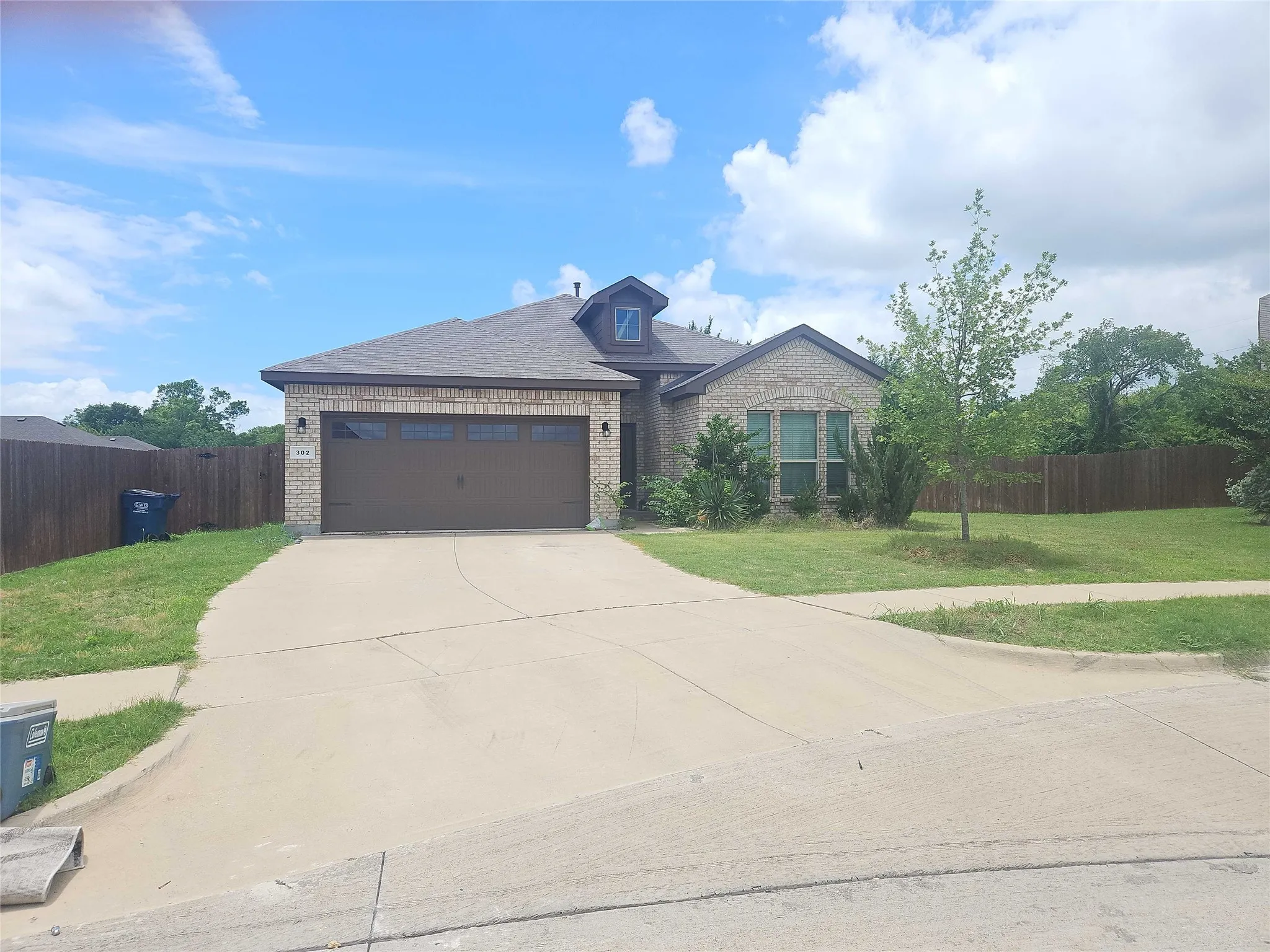 Single Family Residence For Sale in Ellis County , 302 Clayton Street, Glenn Heights, Texas 75154, 4 Bedroom, 2 Bathroom, 2 Garage spaces, 2,228 Sqft, built in 2022, Price $350,000, mls#21299136, Real Estate Agent in Glenn Heights, Homes For Sale in Ellis county, Homes For Sale in Glenn Heights, Realtor in Glenn Heights Texas, Real Estate Brokerage Independent Realty Texas, Luminita Cordes Realtor