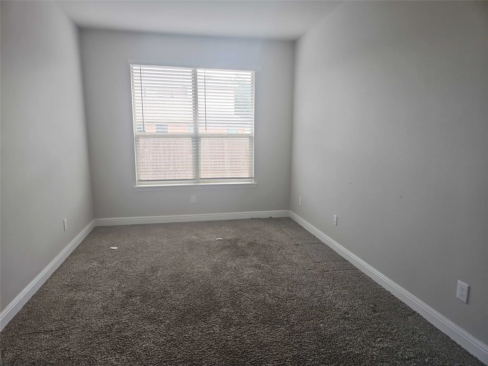 Single Family Residence For Sale in Ellis County , 302 Clayton Street, Glenn Heights, Texas 75154, 4 Bedroom, 2 Bathroom, 2 Garage spaces, 2,228 Sqft, built in 2022, Price $350,000, mls#21299136, Real Estate Agent in Glenn Heights, Homes For Sale in Ellis county, Homes For Sale in Glenn Heights, Realtor in Glenn Heights Texas, Real Estate Brokerage Independent Realty Texas, Luminita Cordes Realtor