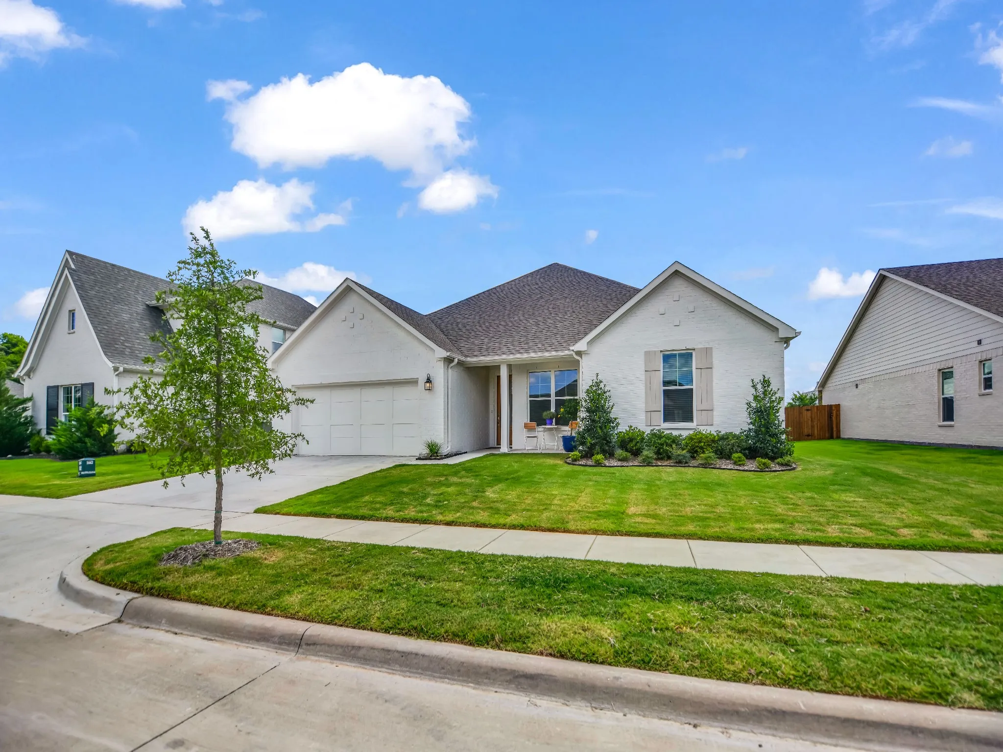 Single Family Residence For Sale in Parker County , 105 W Furlong, Willow Park, Texas 76087, 3 Bedroom, 2 Bathroom, 2 Garage spaces, 2,262 Sqft, built in 2025, mls#21297517, Real Estate Agent in Willow Park, Homes For Sale in Parker county, Homes For Sale in Willow Park, Realtor in Willow Park Texas, Real Estate Brokerage Independent Realty Texas, Luminita Cordes Realtor