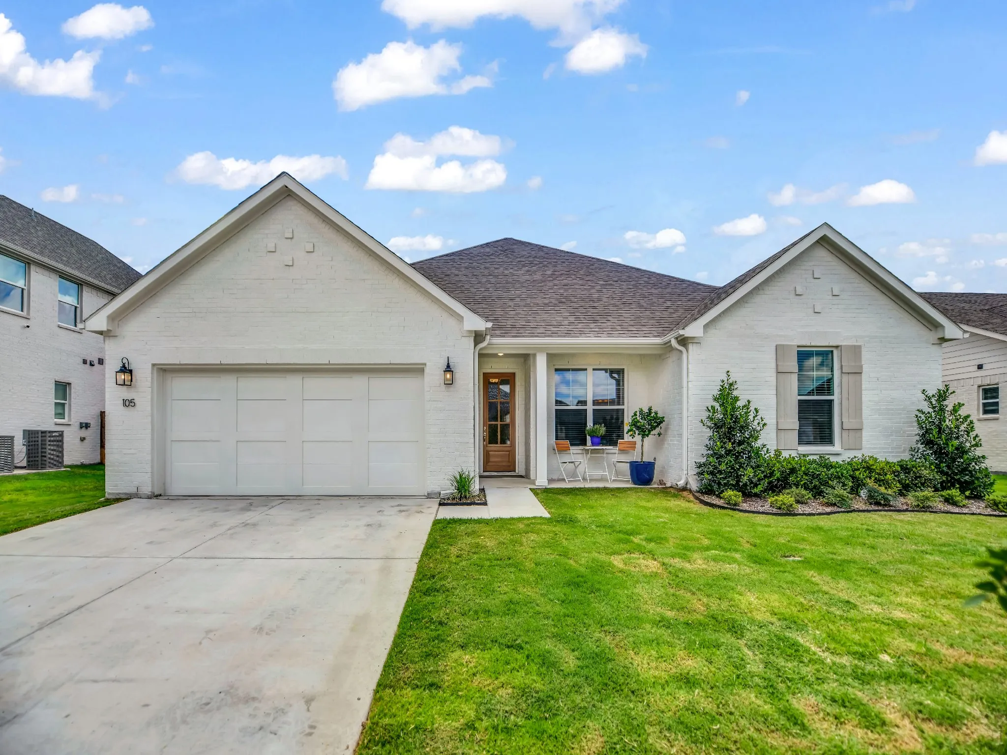 Single Family Residence For Sale in Parker County , 105 W Furlong, Willow Park, Texas 76087, 3 Bedroom, 2 Bathroom, 2 Garage spaces, 2,262 Sqft, built in 2025, mls#21297517, Real Estate Agent in Willow Park, Homes For Sale in Parker county, Homes For Sale in Willow Park, Realtor in Willow Park Texas, Real Estate Brokerage Independent Realty Texas, Luminita Cordes Realtor