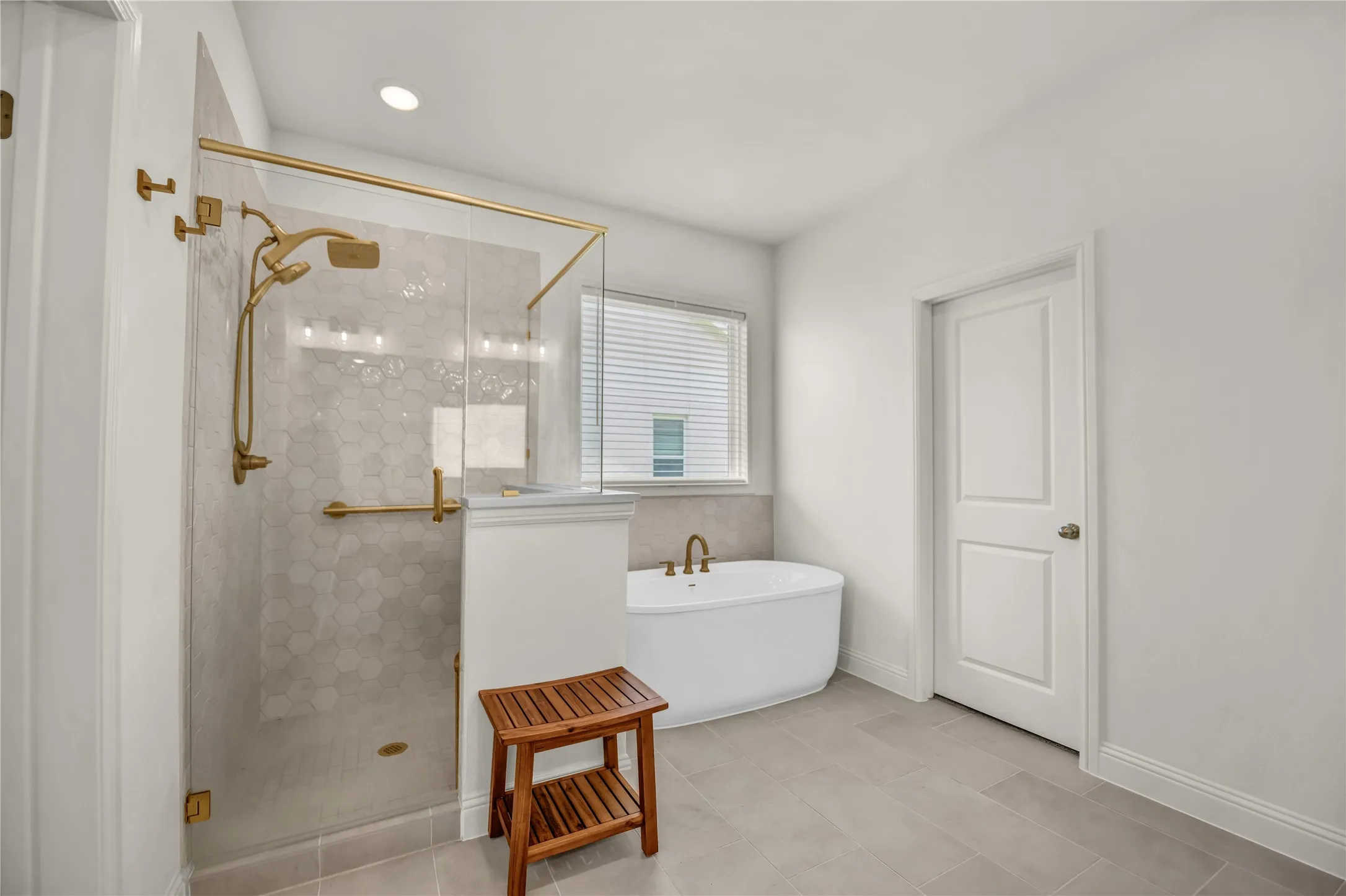 Single Family Residence For Sale in Parker County , 105 W Furlong, Willow Park, Texas 76087, 3 Bedroom, 2 Bathroom, 2 Garage spaces, 2,262 Sqft, built in 2025, mls#21297517, Real Estate Agent in Willow Park, Homes For Sale in Parker county, Homes For Sale in Willow Park, Realtor in Willow Park Texas, Real Estate Brokerage Independent Realty Texas, Luminita Cordes Realtor