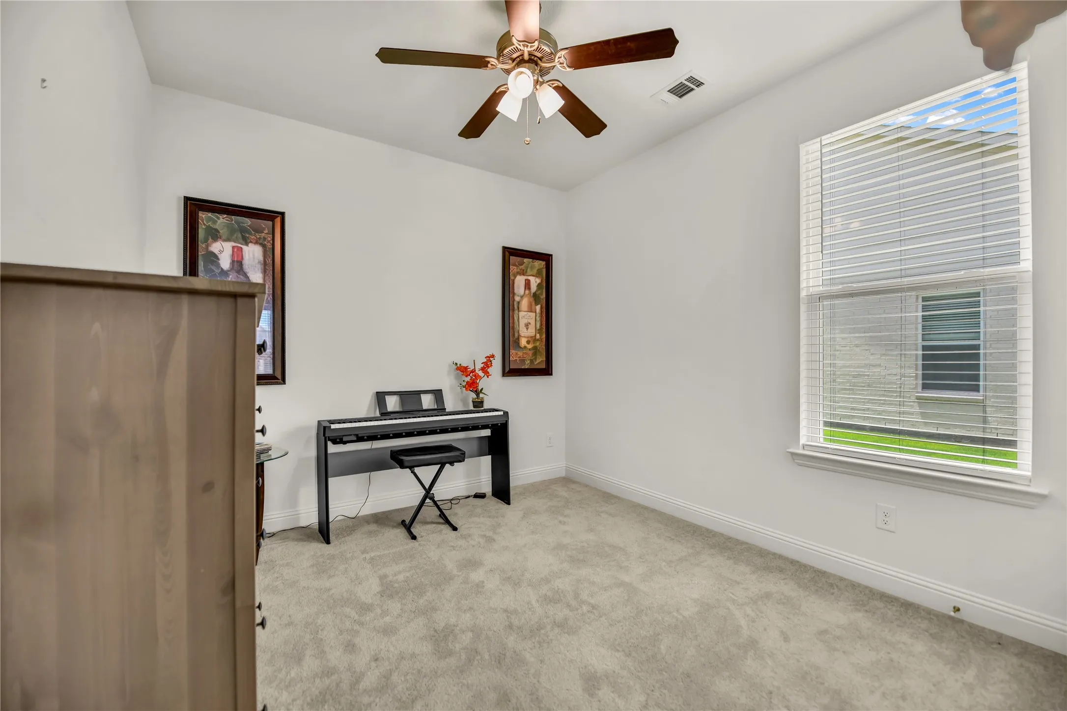 Single Family Residence For Sale in Parker County , 105 W Furlong, Willow Park, Texas 76087, 3 Bedroom, 2 Bathroom, 2 Garage spaces, 2,262 Sqft, built in 2025, mls#21297517, Real Estate Agent in Willow Park, Homes For Sale in Parker county, Homes For Sale in Willow Park, Realtor in Willow Park Texas, Real Estate Brokerage Independent Realty Texas, Luminita Cordes Realtor